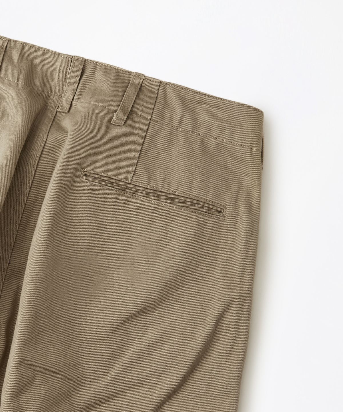 아웃스탠딩(OUTSTANDING) OFFICER CHINO PANTS_KHAKI