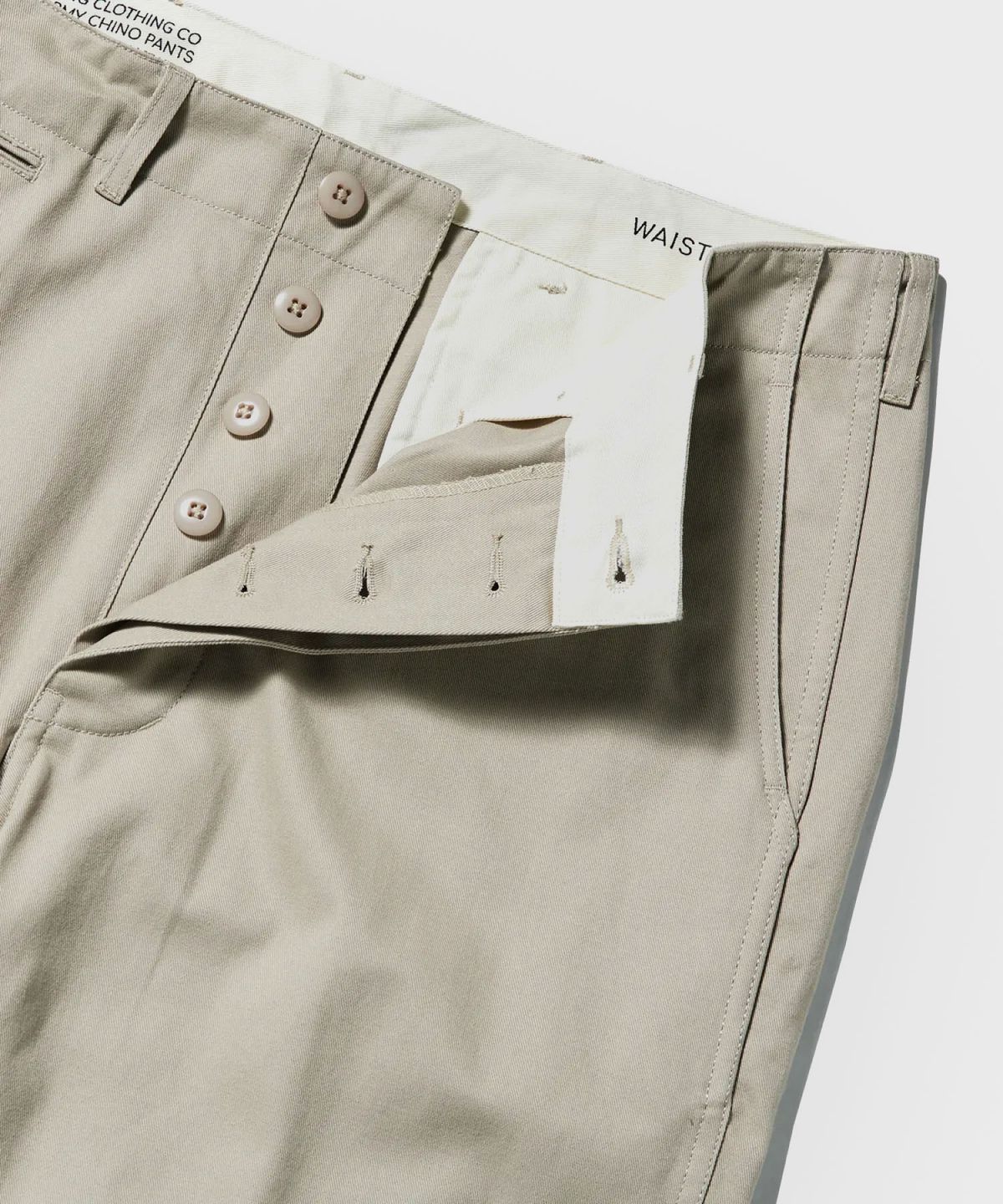 아웃스탠딩(OUTSTANDING) OFFICER CHINO PANTS_L.BEIGE
