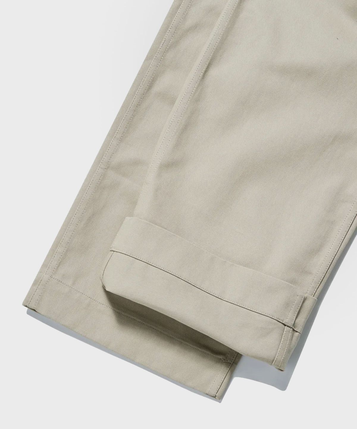 아웃스탠딩(OUTSTANDING) OFFICER CHINO PANTS_L.BEIGE
