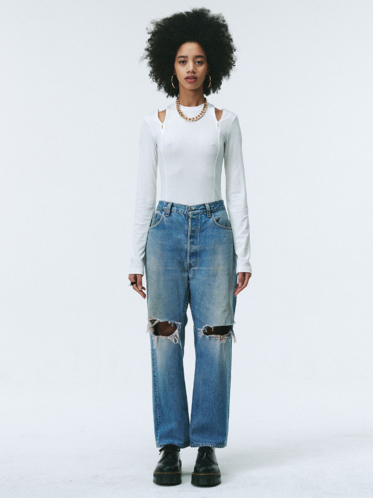 에즈이프 캘리(ASIF CALIE) RIB SLIT LONG SLEEVE WHITE