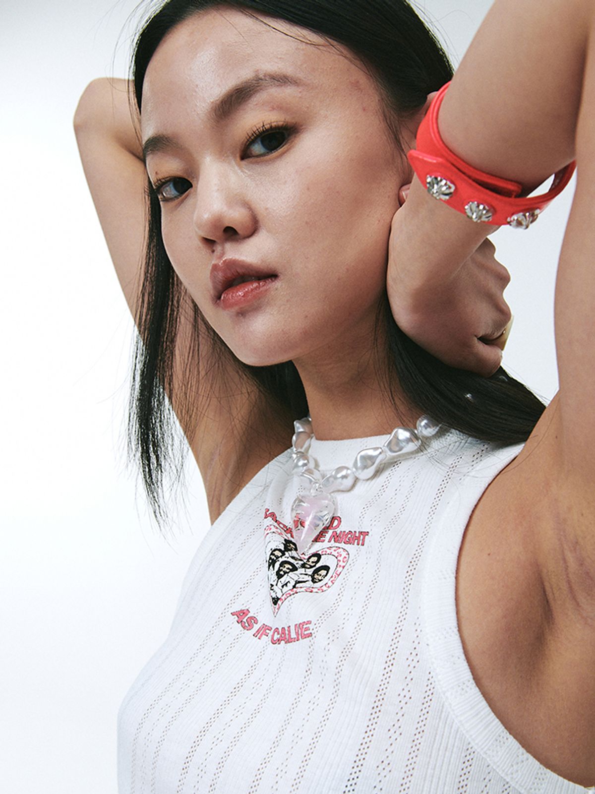 에즈이프 캘리(ASIF CALIE) DISCO BOYS SLEEVELESS WHITE