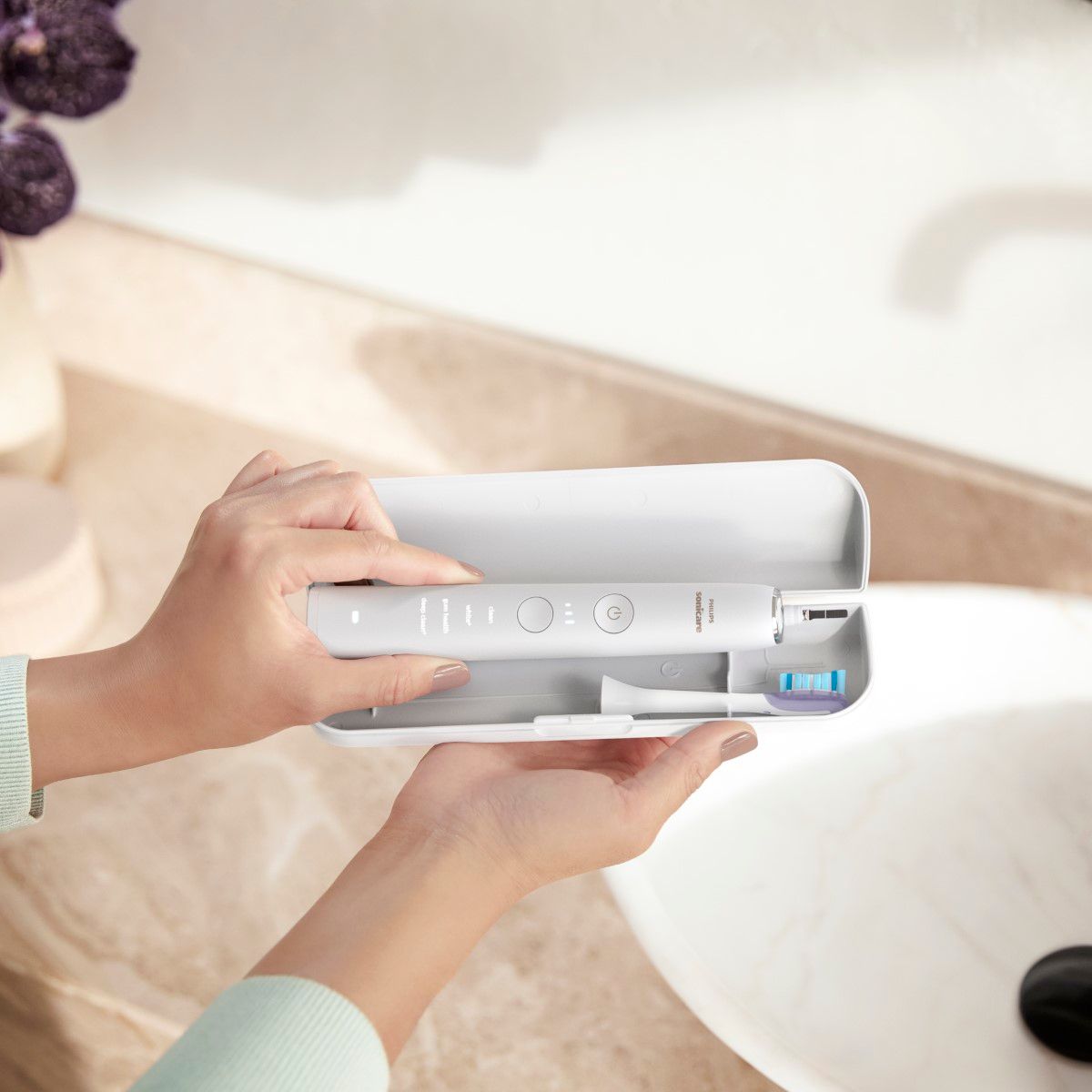 소닉케어(SONICARE) 다이아몬드 클린 9000 스페셜 에디션 화이트 HX9911/73