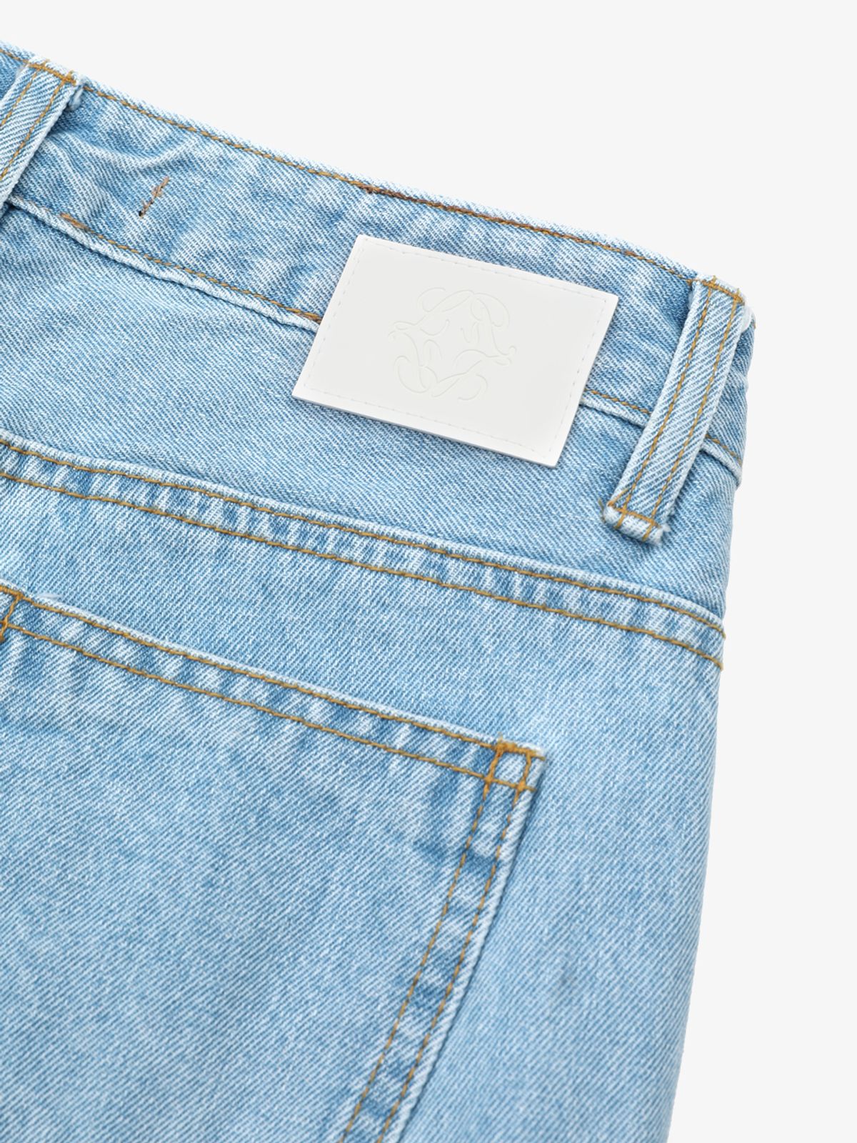 로시로우(LOSSYROW) Lossy Line Semi-Wide Denim Pants