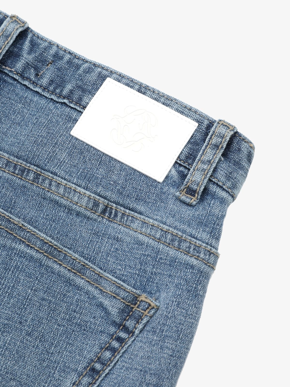 로시로우(LOSSYROW) Lossy Washed Bootcut Denim Pants