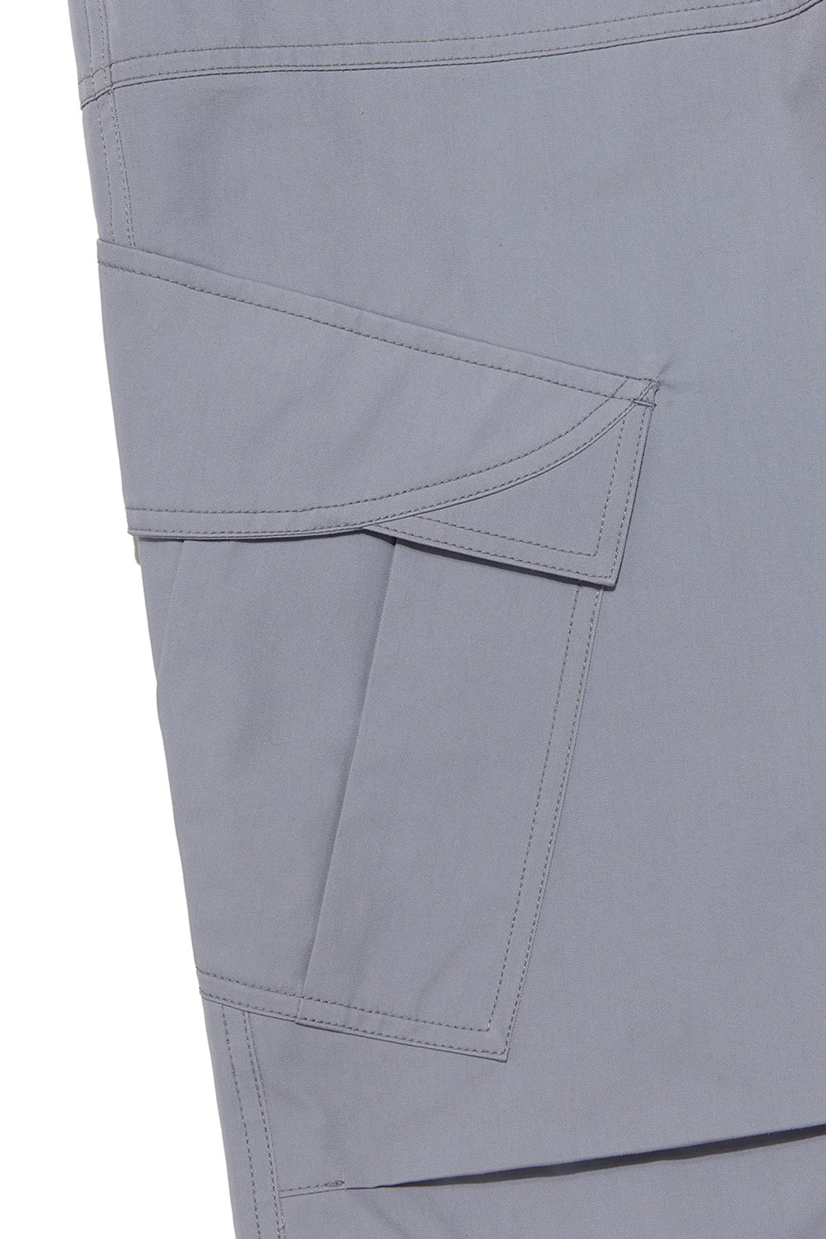 비바스튜디오(VIVASTUDIO) SPLIT WIDE CARGO PANTS [LIGHT BLUE]