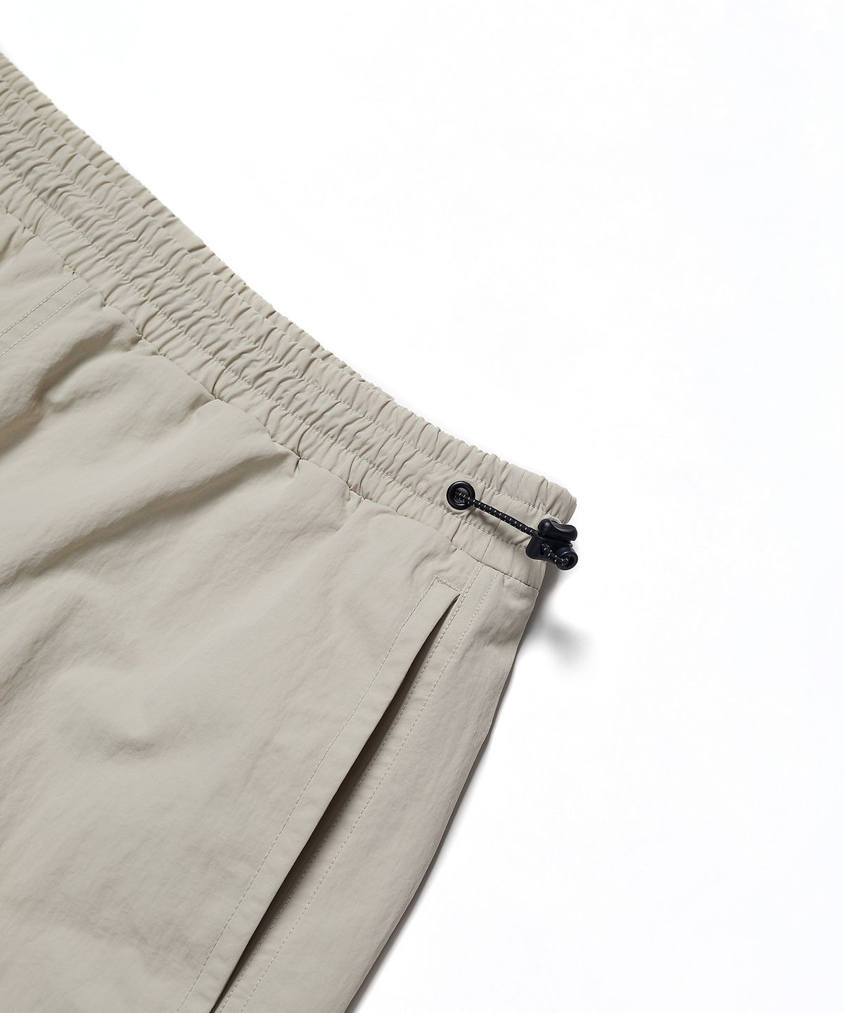 사운즈라이프(SOUNDSLIFE) Hard shell Parachute Pants Ivory