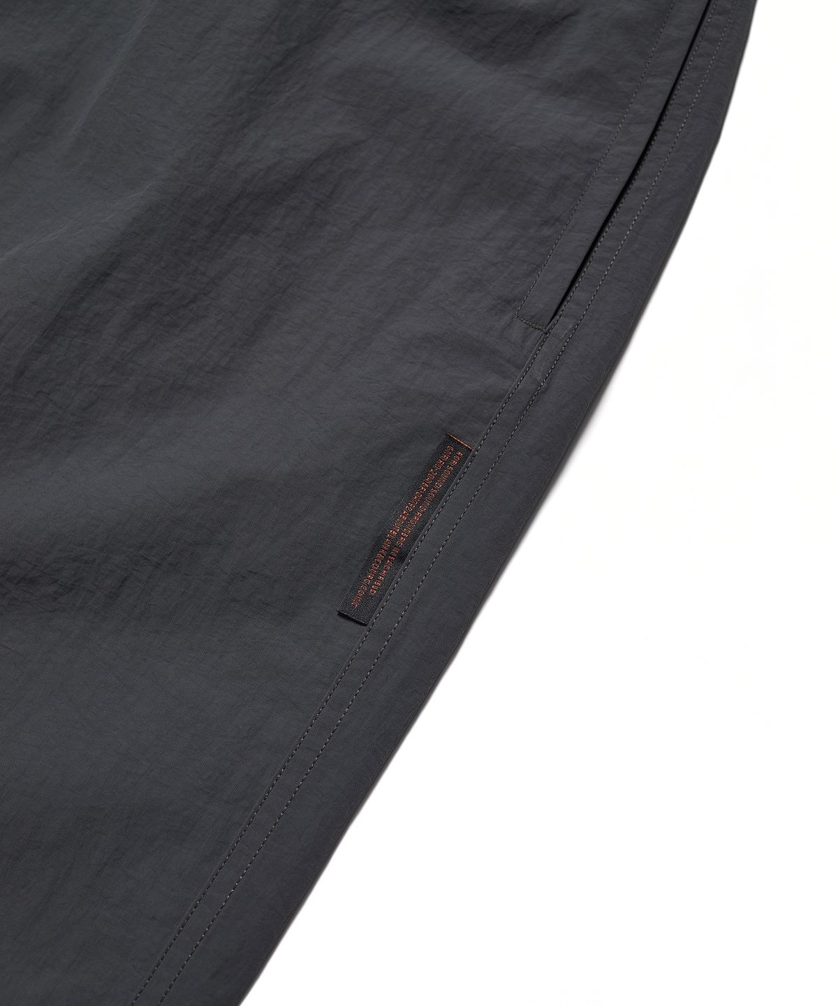사운즈라이프(SOUNDSLIFE) Hard shell Parachute Pants Charcoal