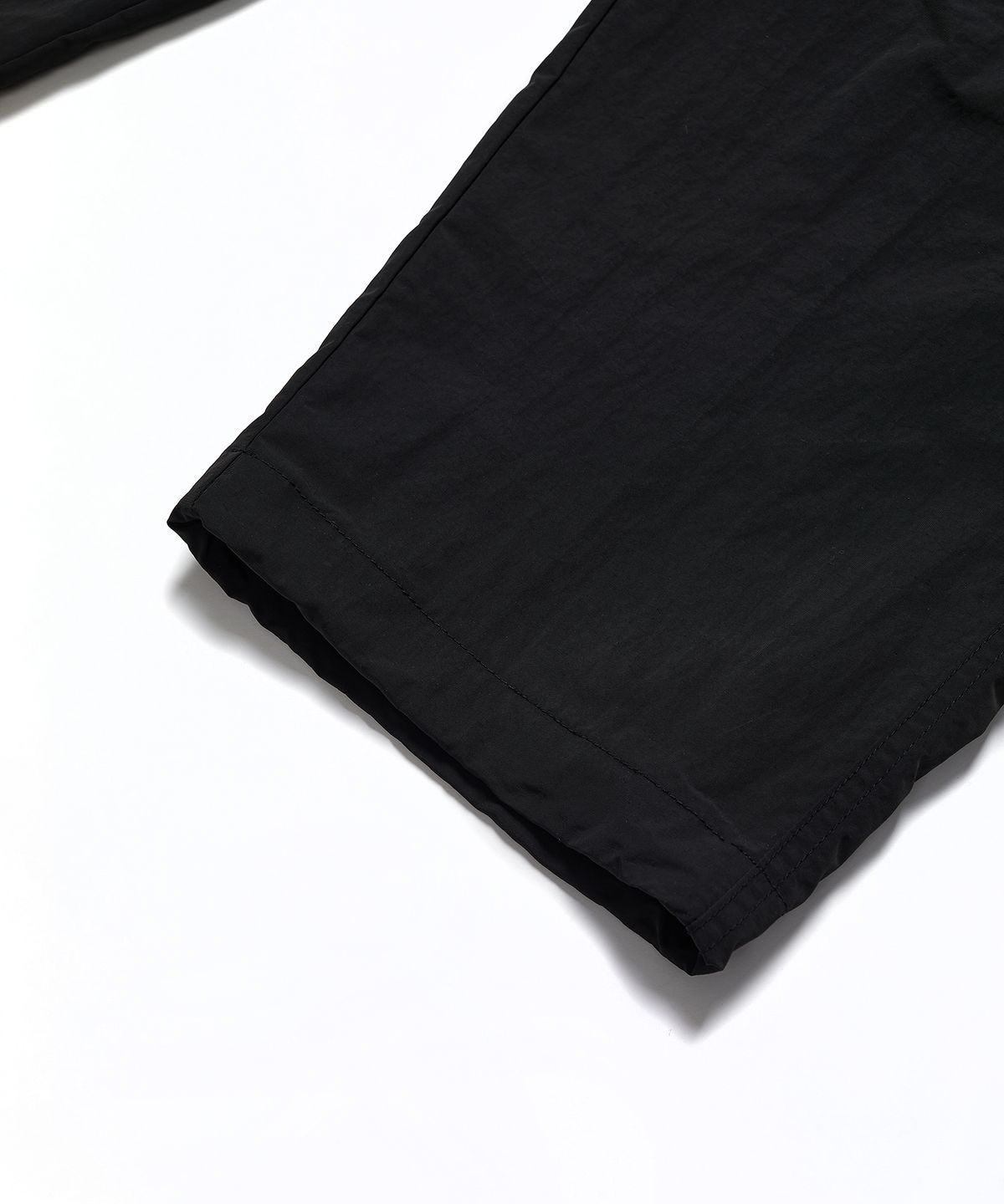 사운즈라이프(SOUNDSLIFE) Hard shell Parachute Pants Black