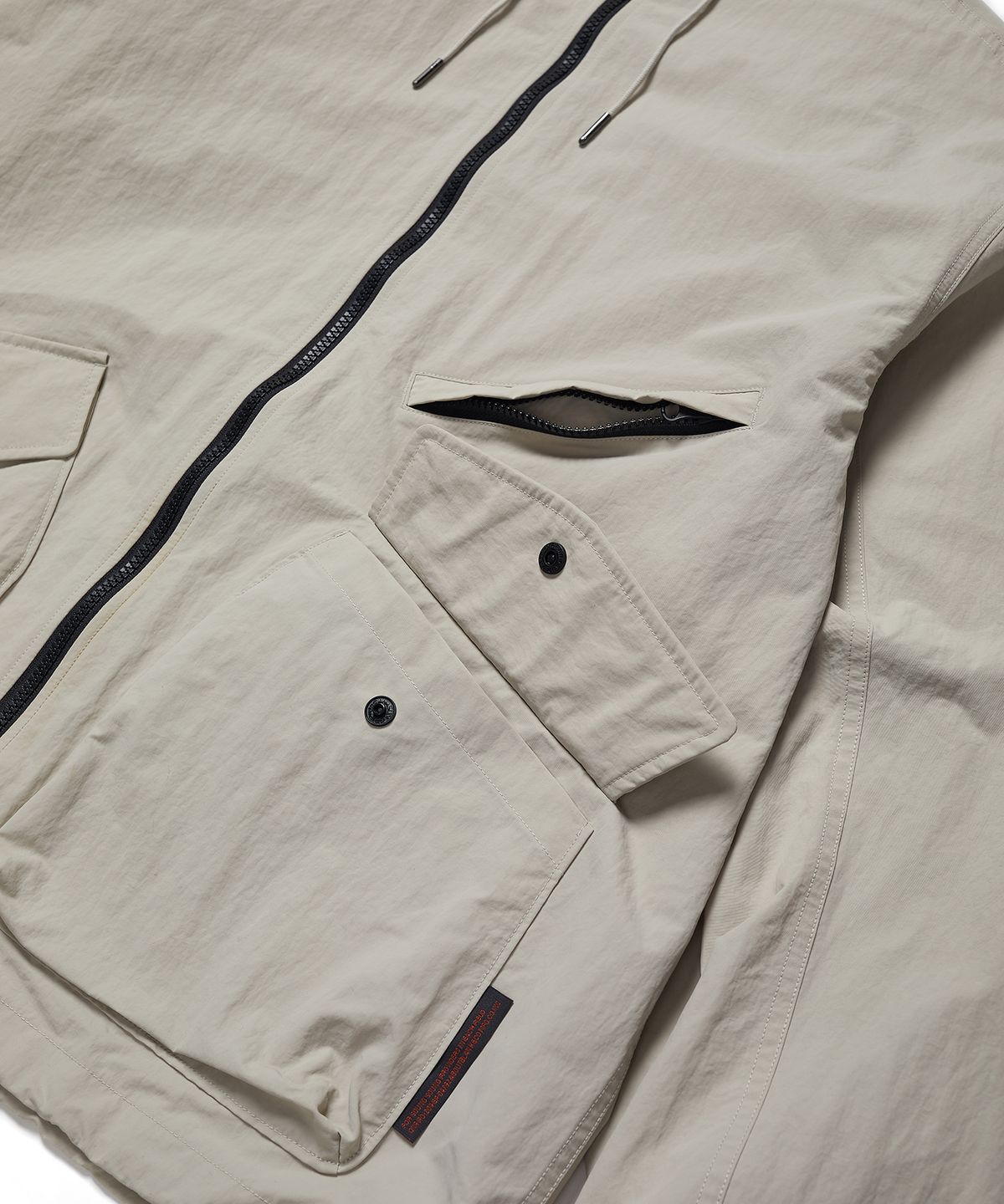 사운즈라이프(SOUNDSLIFE) Hard shell Windbreaker Jacket Ivory
