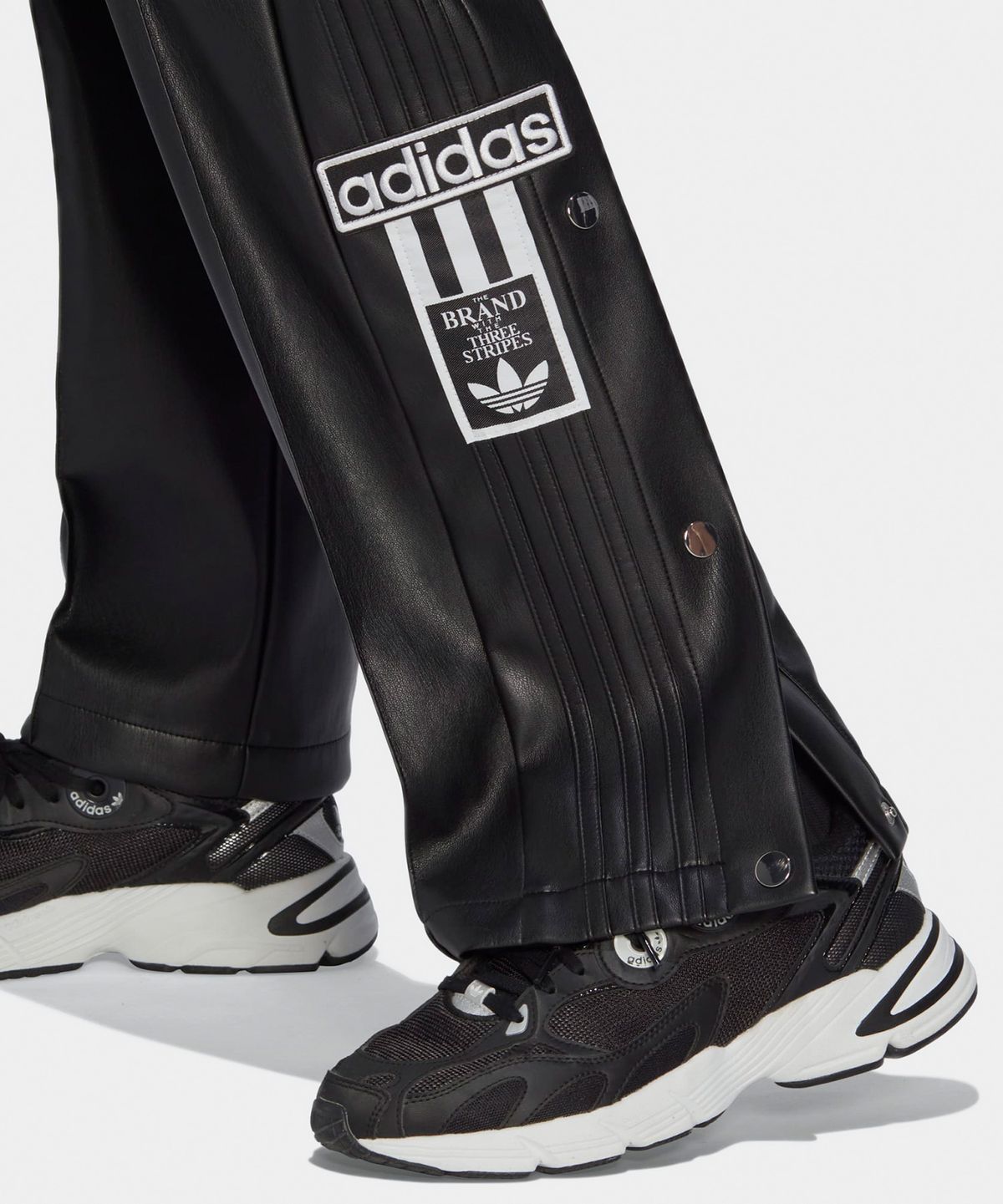 아디다스(ADIDAS) 포우 레더 아디브레이크 팬츠 - 블랙 / II6099