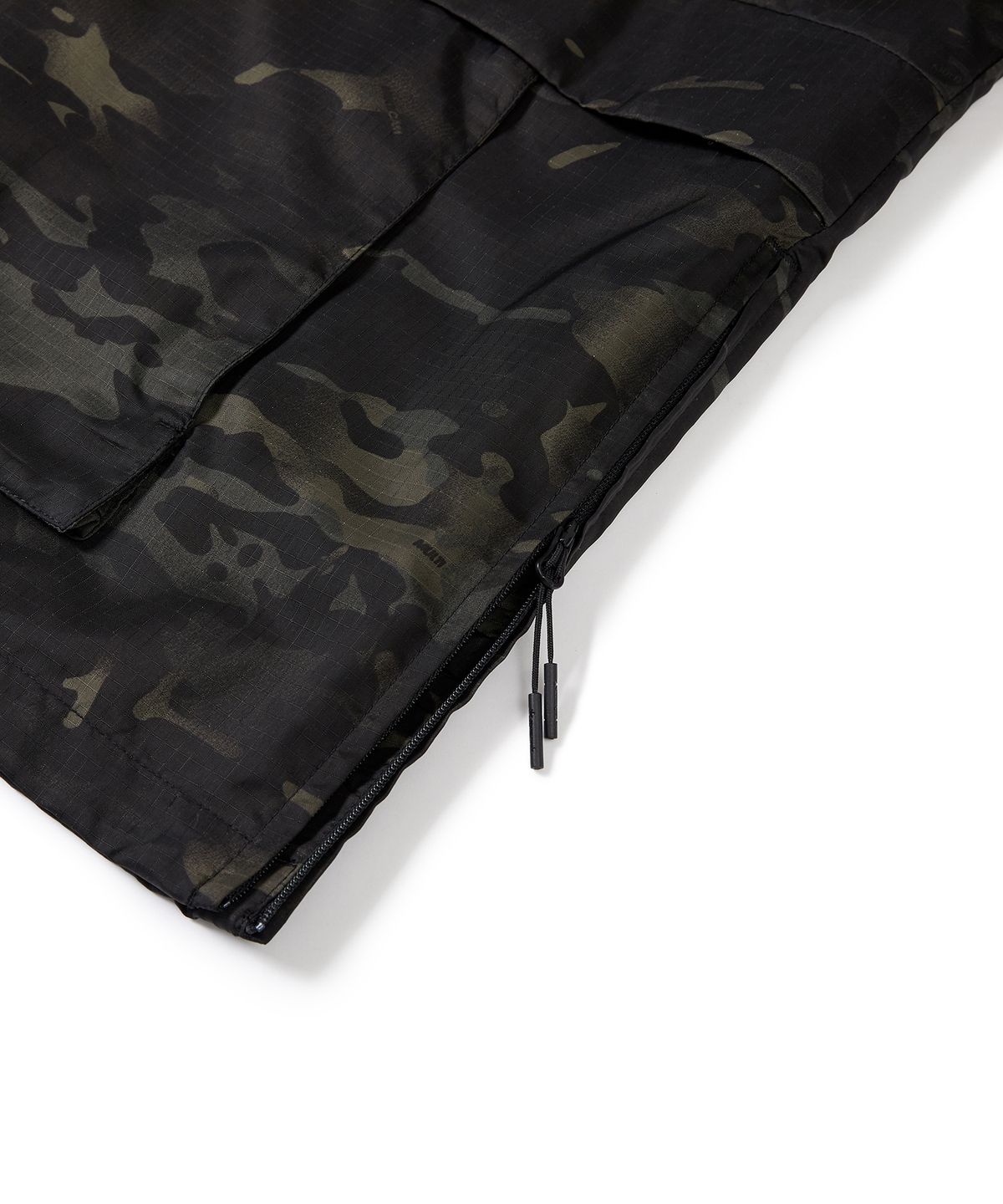 스노우피크 어패럴(SNOWPEAK APPAREL) 멀티캠 아노락 Black (S23ZMPAN06)