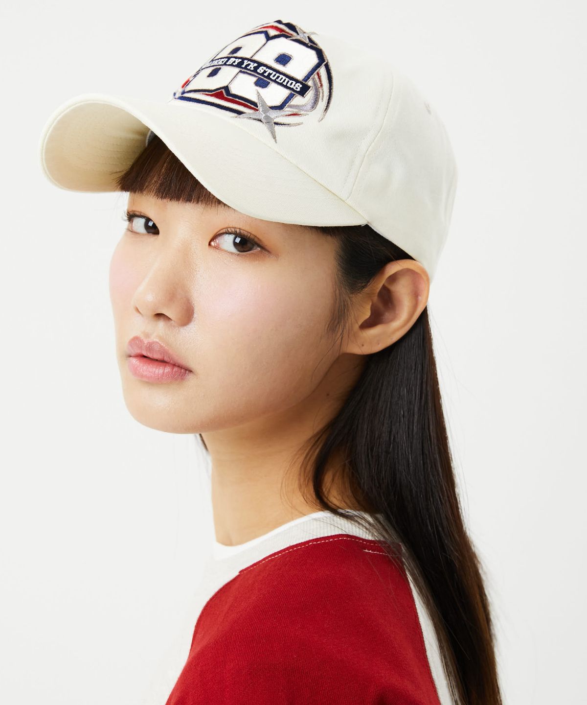 와이케이(WAIKEI) 89 로고 볼캡 화이트