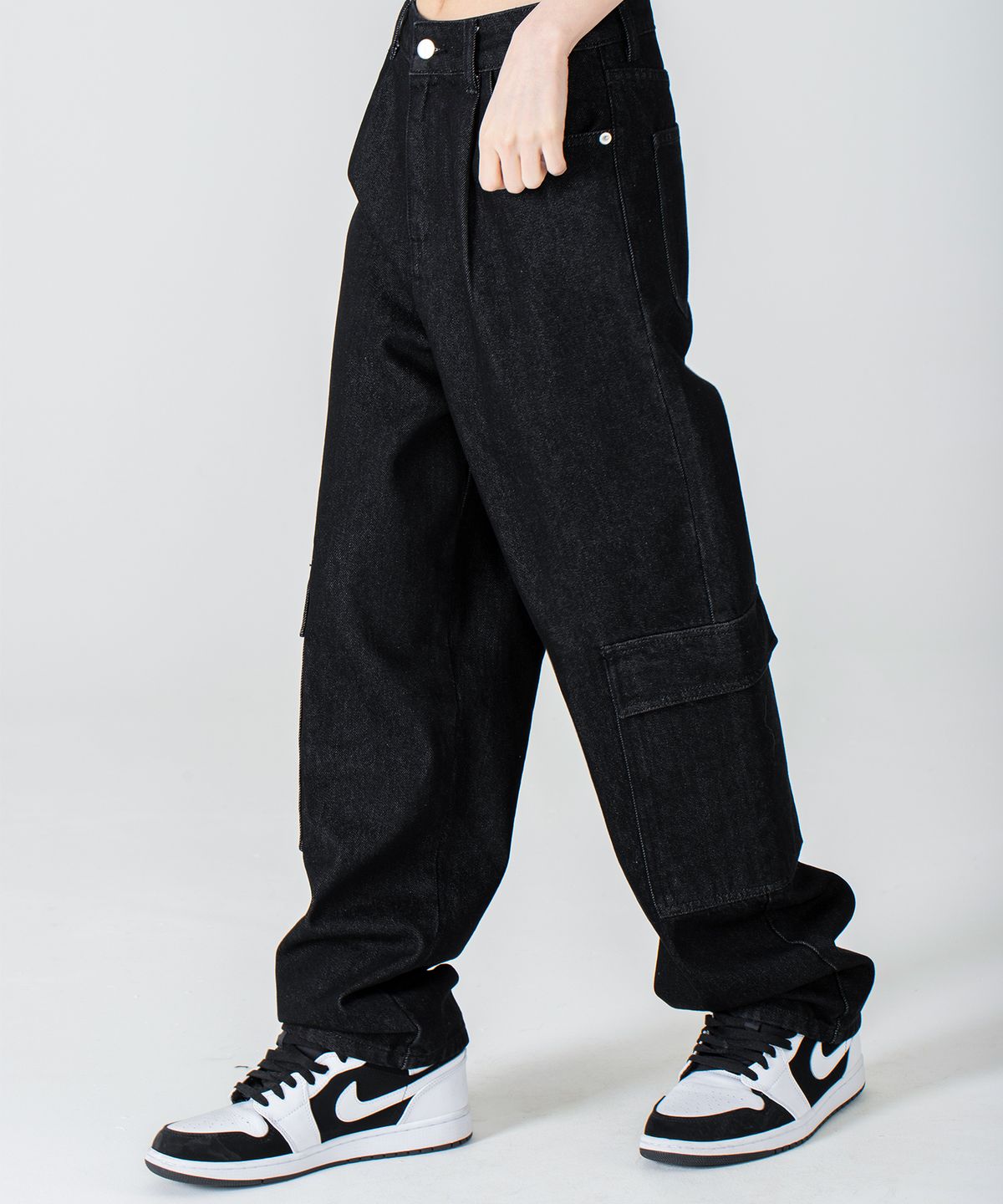 어반드레스(AVANDRESS) Jesse Carpenter Pants - 2COL