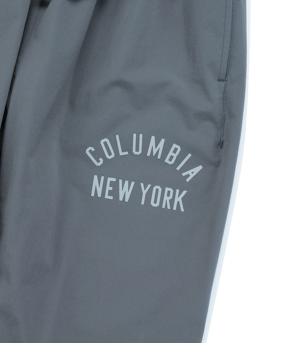 컬럼비아 유니버시티(COLUMBIA UNIVERSITY) CU NY REGULAR FIT NYLON PANTS 차콜