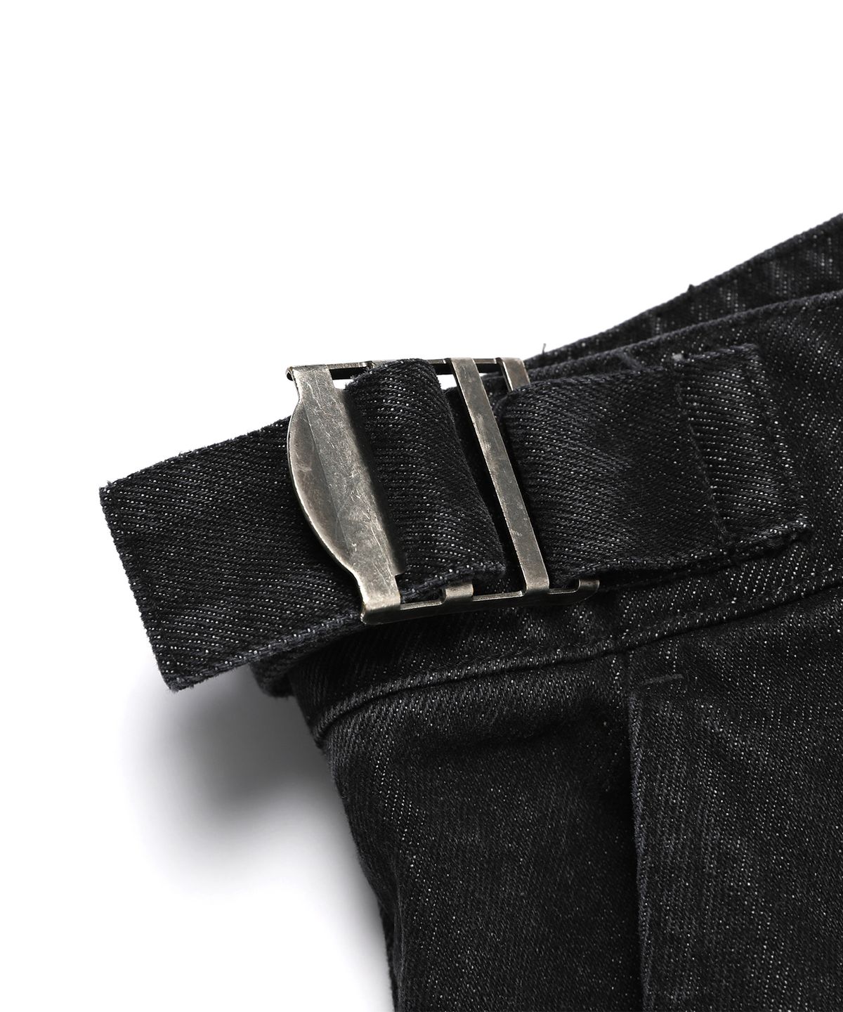 일레딧(ILLEDIT) WASHED DENIM WIDE CARGO PANTS
