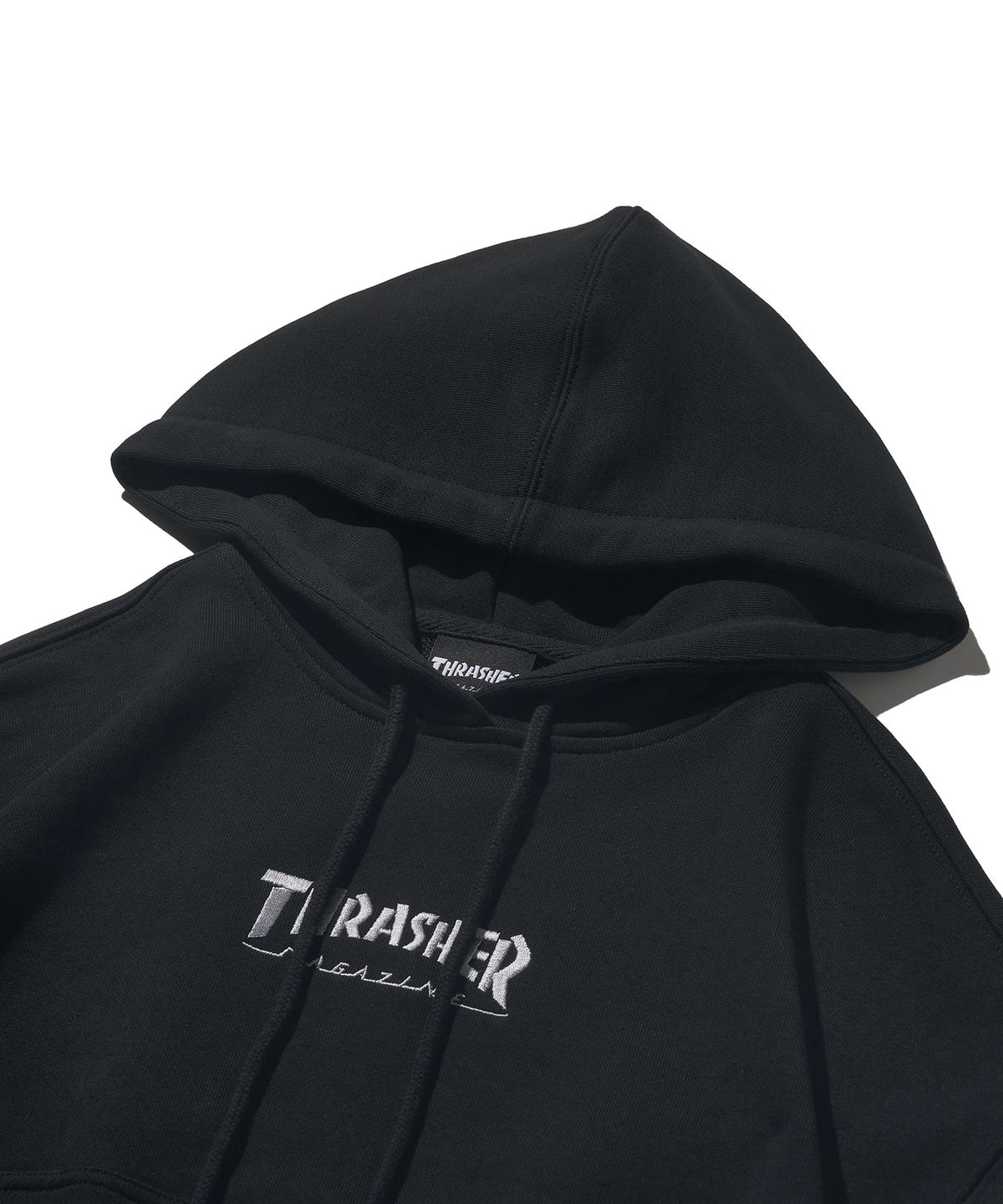 트레셔(THRASHER) 우먼스 매거진 크롭 후디 블랙