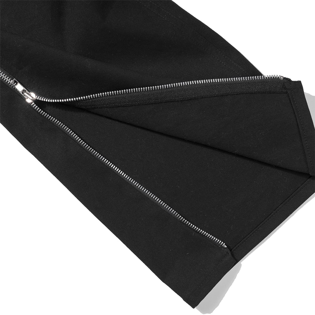 엑스트라오디너리(EXTRAORDINARY) SIDE ZIPPER PANTS  BLACK