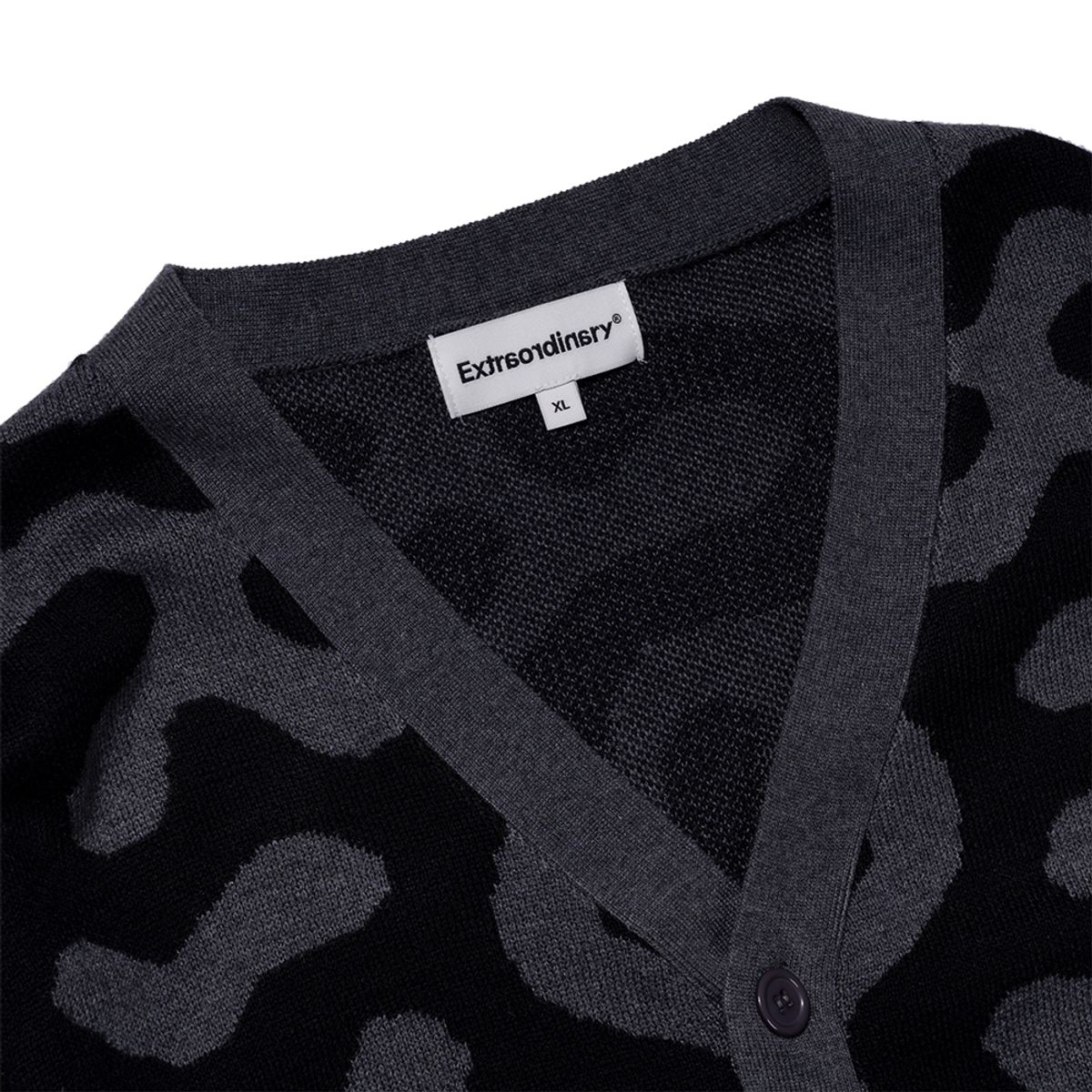 엑스트라오디너리(EXTRAORDINARY) PATTERN CARDIGAN  CHARCOAL