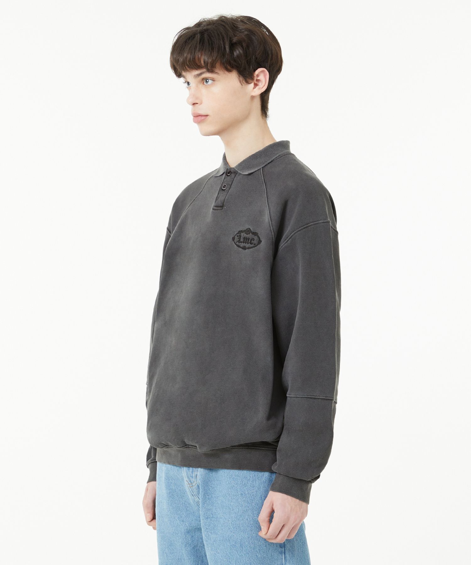 スウェット・トレーナー LMC OVAL COLLAR SWEATSHIRT SA228 MUSINSA | LMC OVAL COLLAR SWEATSHIRT navy