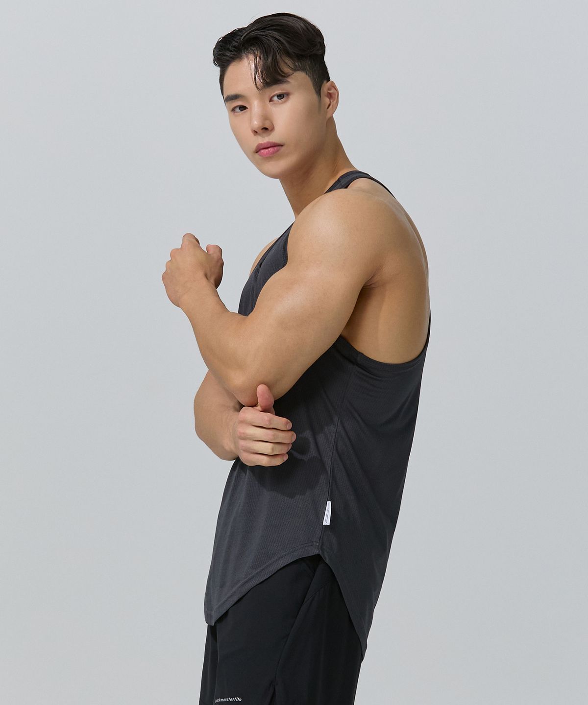 블랙몬스터핏(BLACK MONSTER FIT) 헬스 메쉬 나시 (CHARCOAL) / BM190806