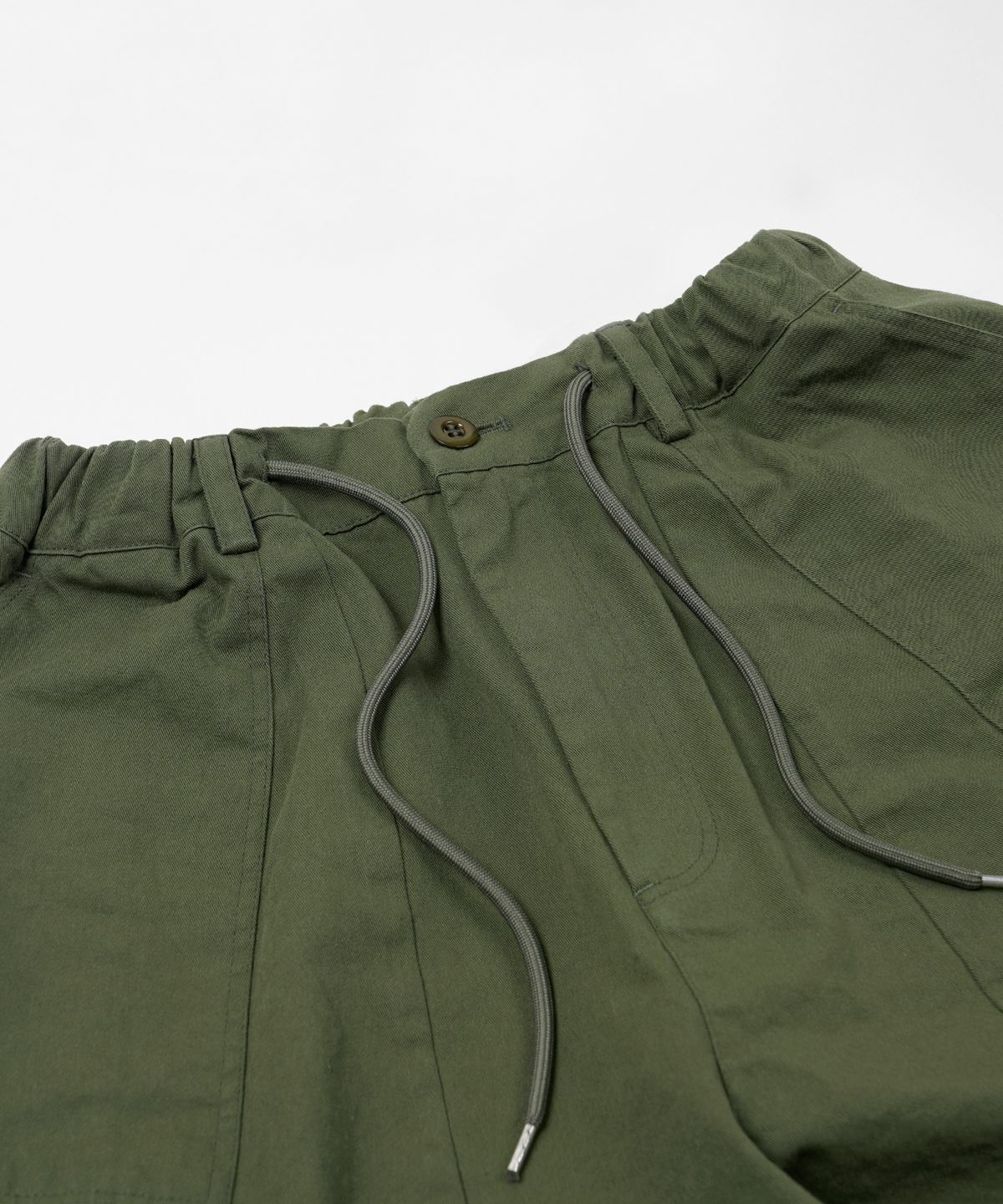 프리즘웍스(FRIZMWORKS) TWILL CARGO BALLOON PANTS _ OLIVE
