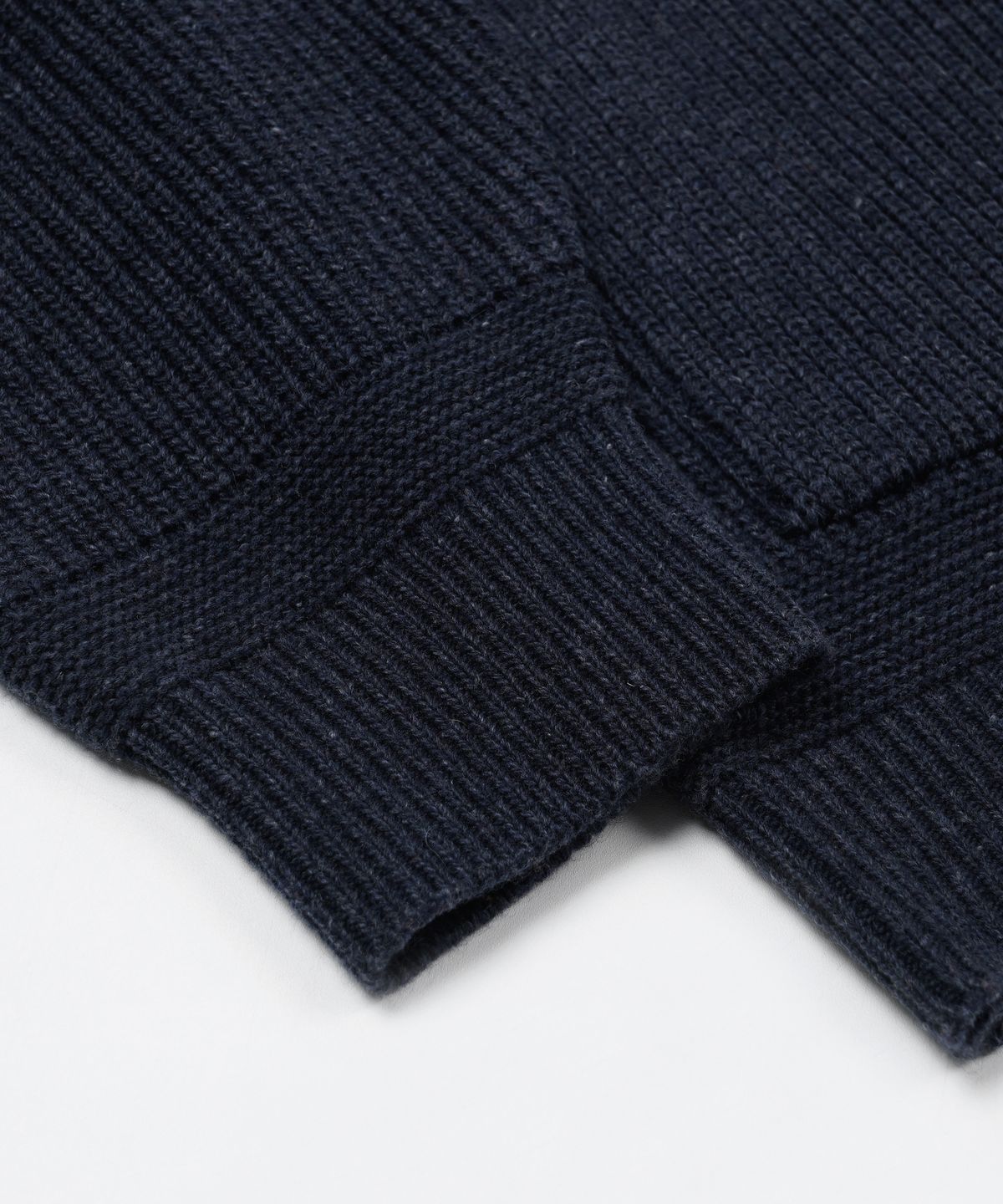 프리즘웍스(FRIZMWORKS) HEAVY WOOL ROUND CARDIGAN _ INDIGO