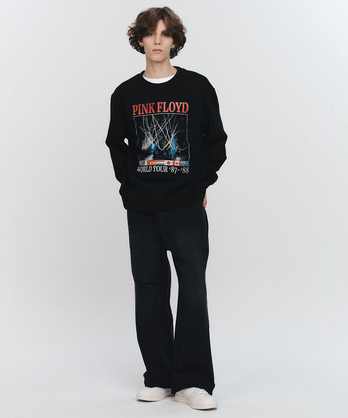 브라바도(BRAVADO) Pink Floyd World Tour Sweatshirt BK (BRENT2342)