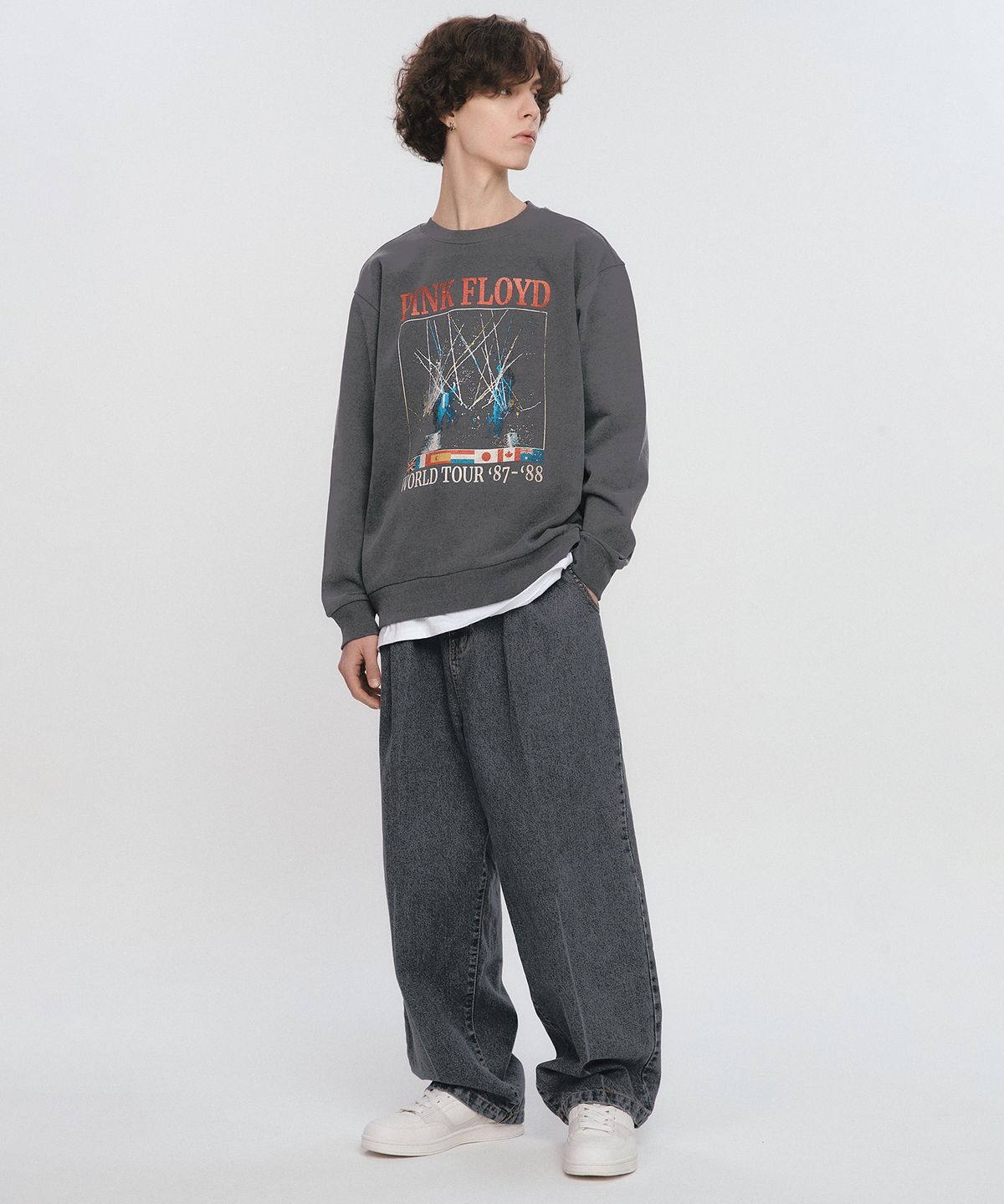 브라바도(BRAVADO) Pink Floyd World Tour Sweatshirt CC (BRENT2341)