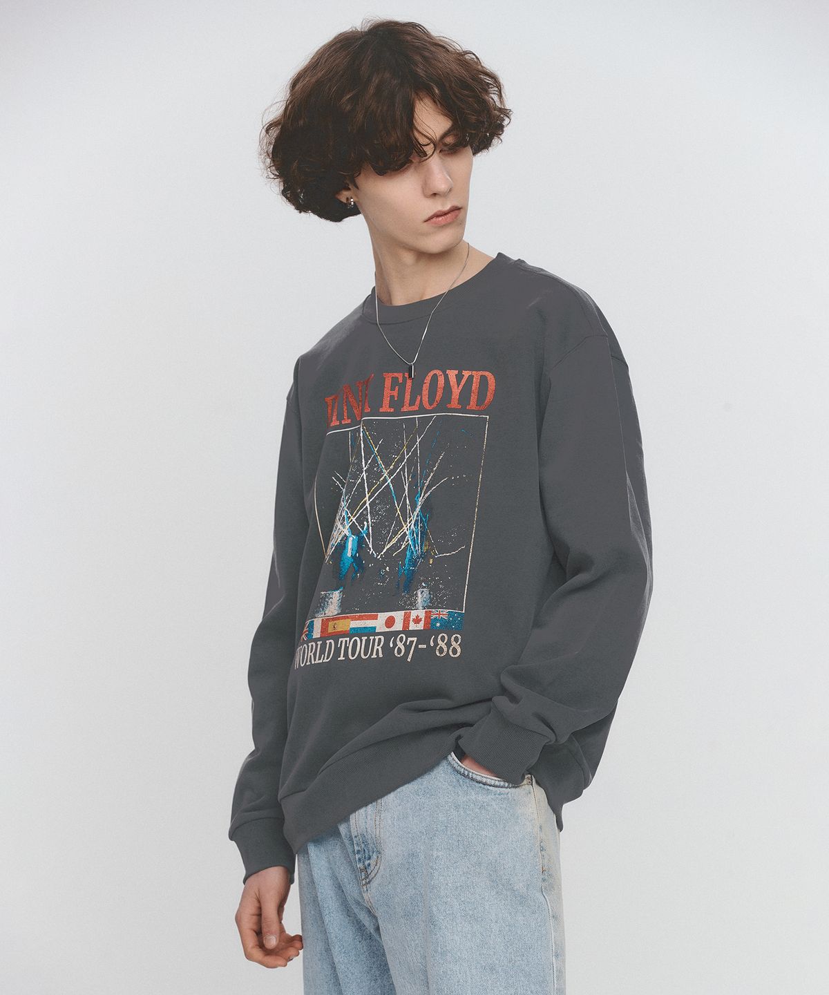 브라바도(BRAVADO) Pink Floyd World Tour Sweatshirt CC (BRENT2341)