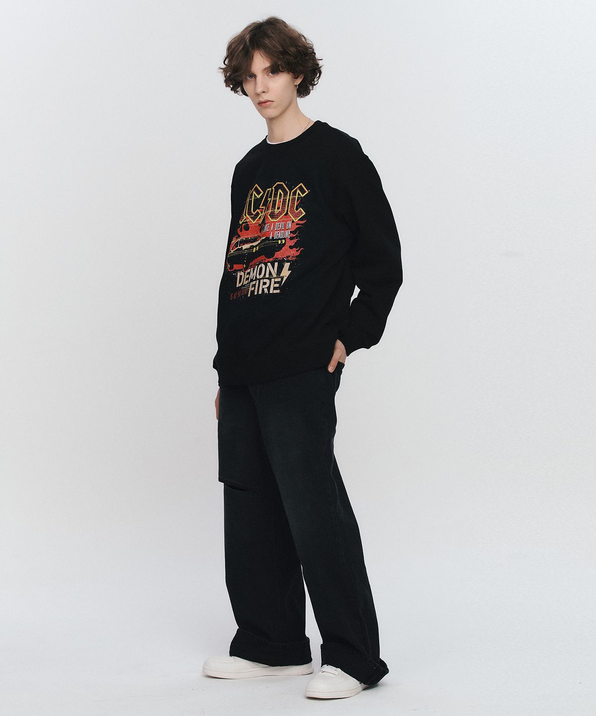 브라바도(BRAVADO) ACDC Demon Fire Sweatshirt BK (BRENT2325)