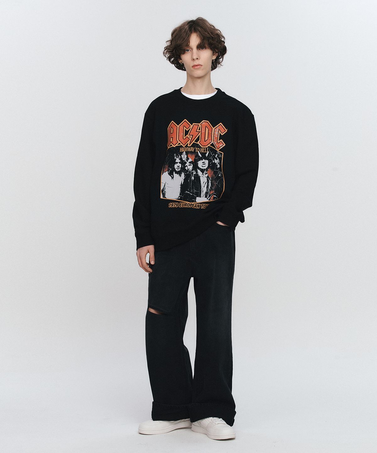 브라바도(BRAVADO) ACDC Highway To Hell Tour 79 Sweatshirt BK (BRENT2317)