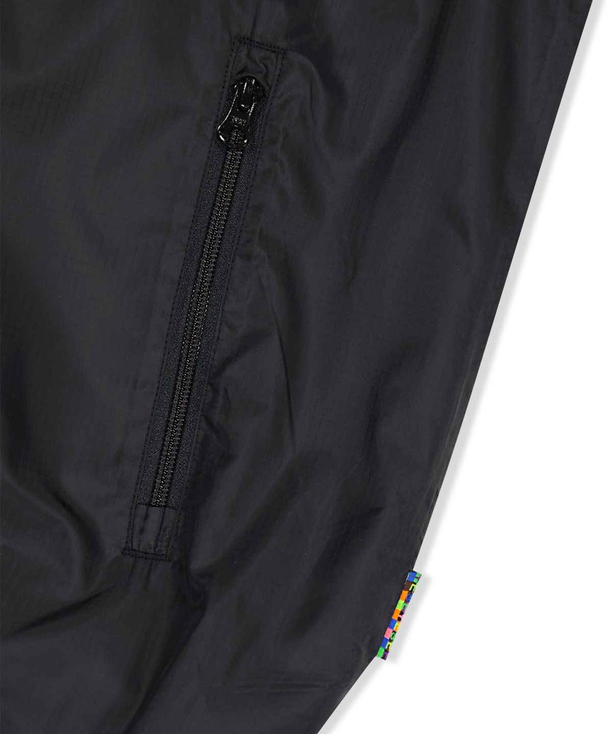예스아이씨(YESEYESEE) [23SS] Y.E.S Windbreaker Black