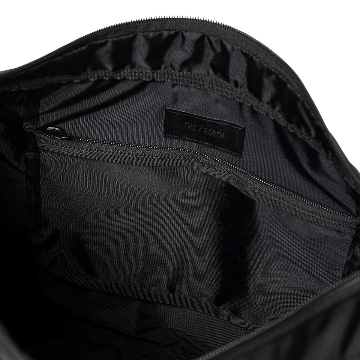 디얼스(THE EARTH) CORDURA Ballistic Crossbody Bag - BLACK