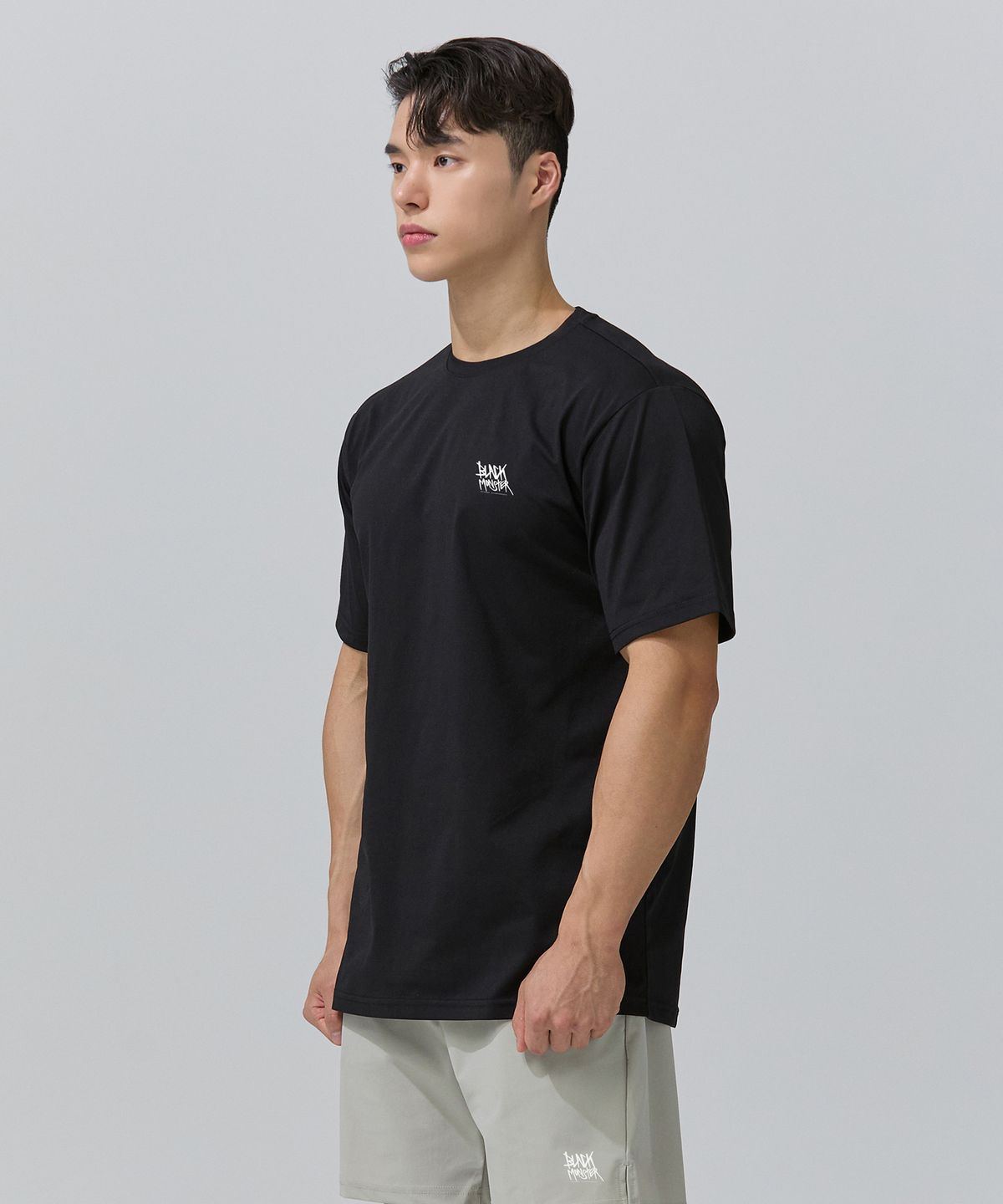 블랙몬스터핏(BLACK MONSTER FIT) 러닝 소로나  반팔 (BLACK) / BM220119