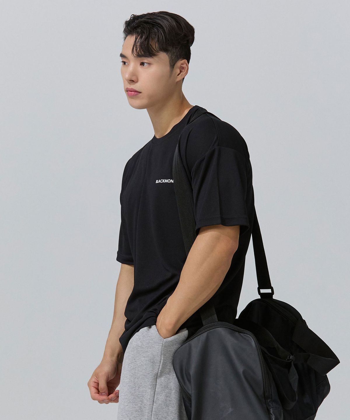블랙몬스터핏(BLACK MONSTER FIT) 기능성 쿨에버 오버핏 반팔 티셔츠 (BLACK) / BM200214