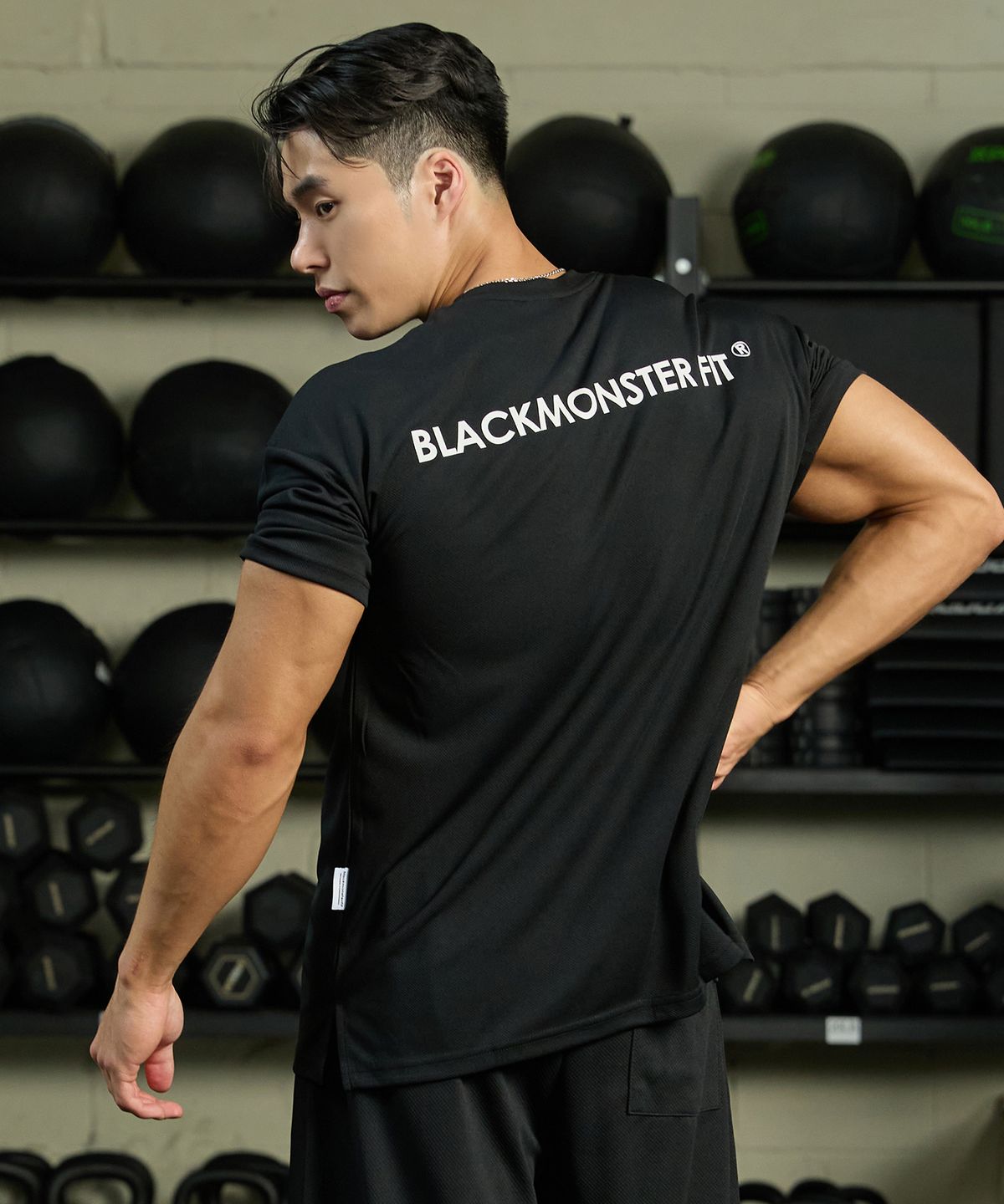 블랙몬스터핏(BLACK MONSTER FIT) 기능성 쿨에버 오버핏 반팔 티셔츠 (BLACK) / BM200214