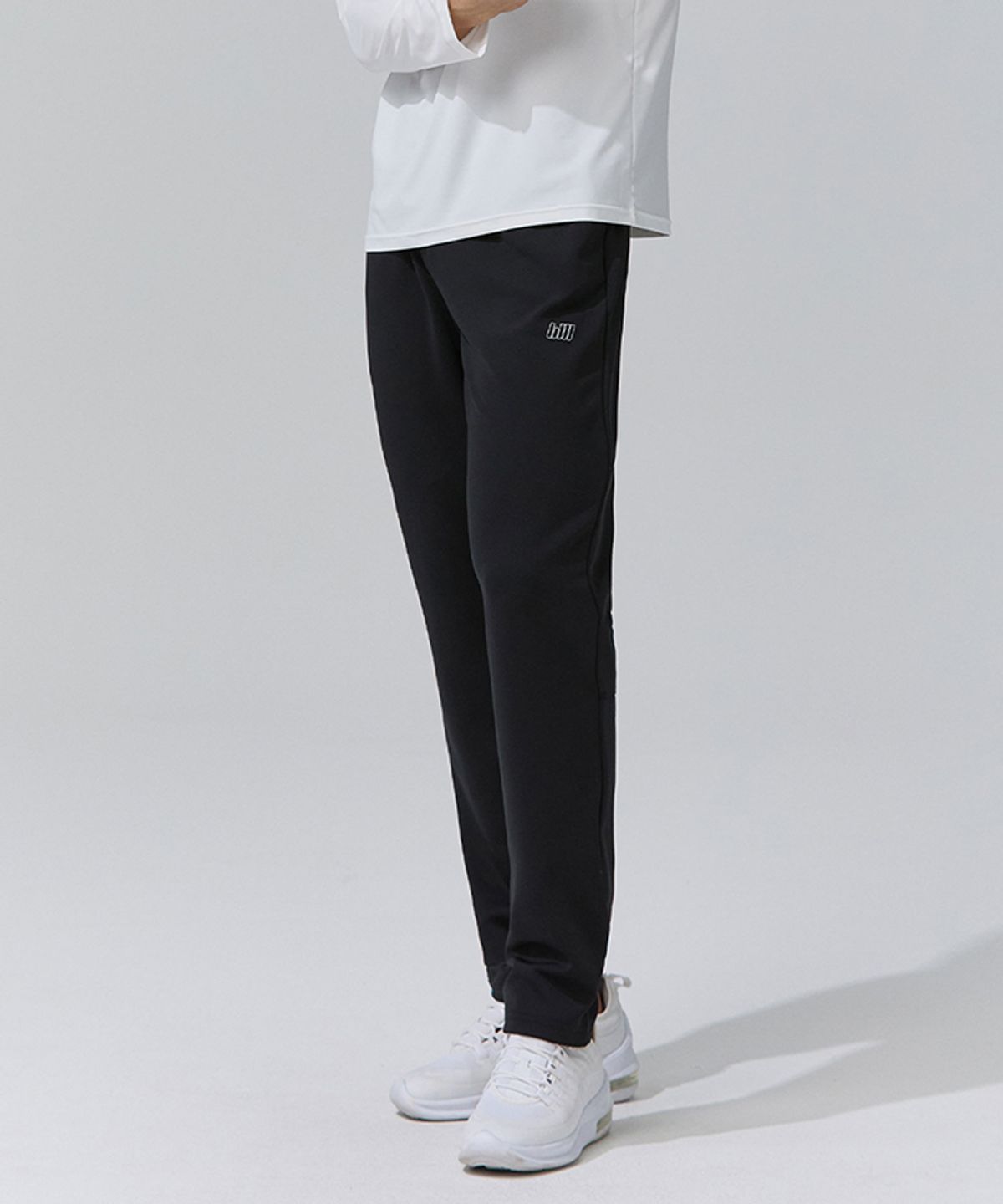 블랙몬스터핏(BLACK MONSTER FIT) 백패치 트레이닝 조거팬츠 (2 TYPE) / BM200218,BM191216