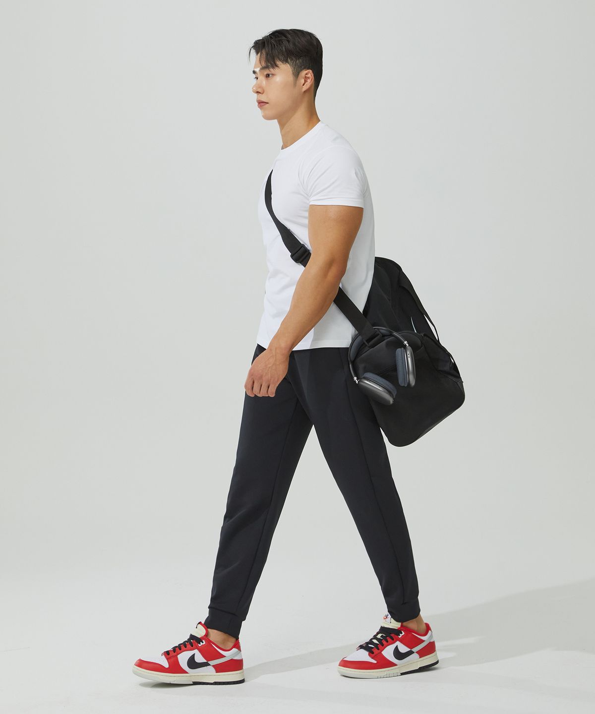 블랙몬스터핏(BLACK MONSTER FIT) 4way 트레이닝 조거팬츠 (BLACK) / BM220824