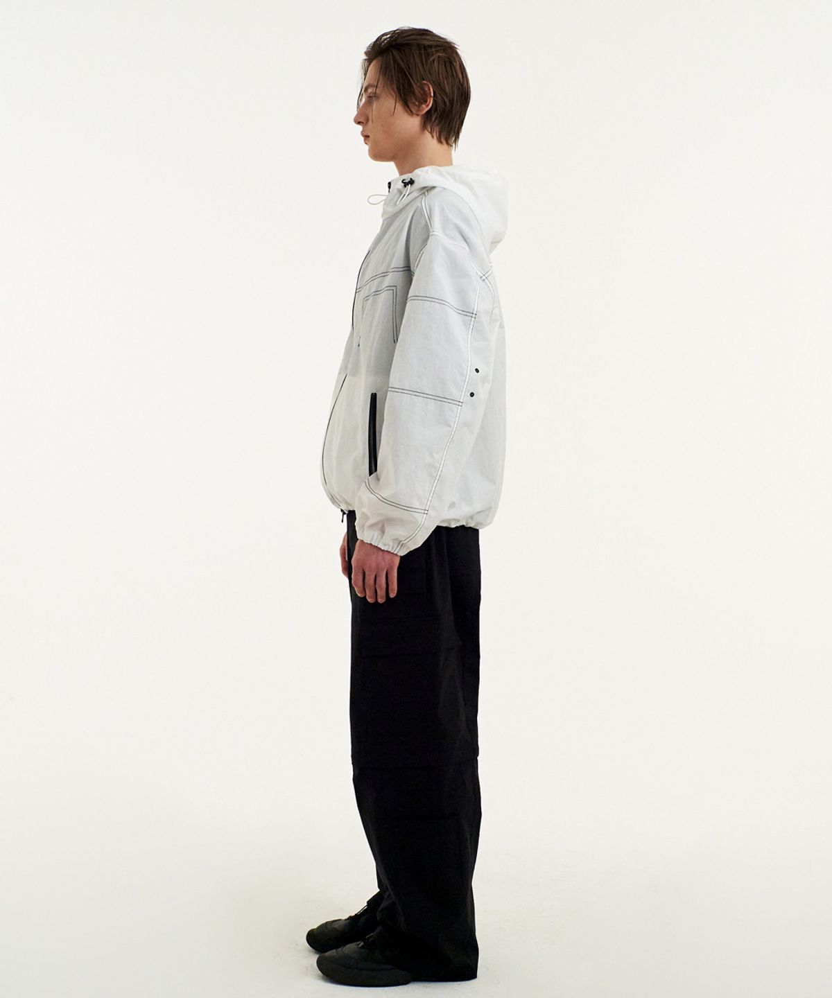 엠엠지엘(MMGL) STITCHED WINDBREAKER (WHITE)