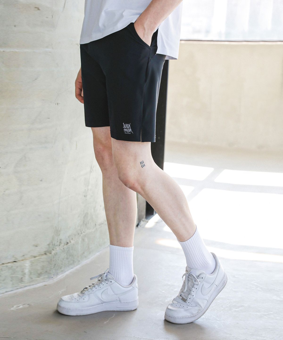 블랙몬스터핏(BLACK MONSTER FIT) 쿨링 트리코트 숏 팬츠 (BLACK) / BM220120
