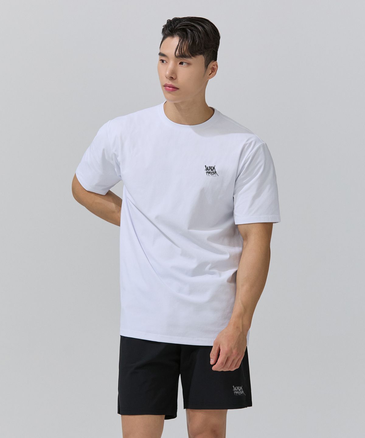블랙몬스터핏(BLACK MONSTER FIT) 쿨링 트리코트 숏 팬츠 (BLACK) / BM220120