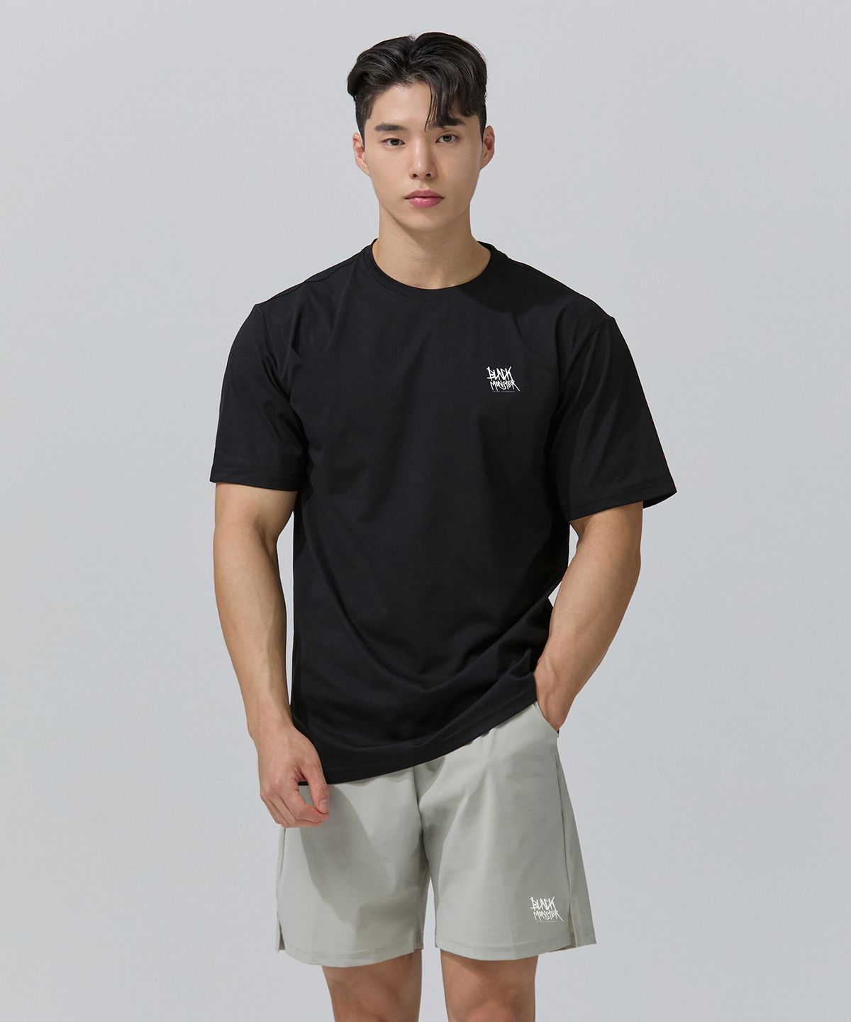 블랙몬스터핏(BLACK MONSTER FIT) 쿨링 트리코트 숏 팬츠 (LIGHT BEIGE) / BM220120