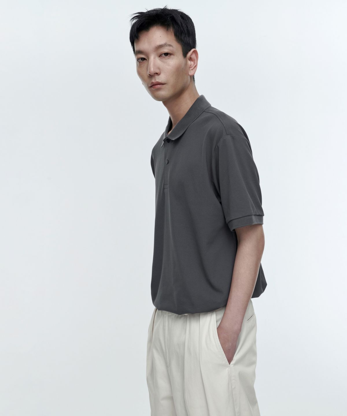 무신사 스탠다드(MUSINSA STANDARD) [쿨탠다드] 릴렉스 핏 피케 폴로 셔츠 [건메탈]