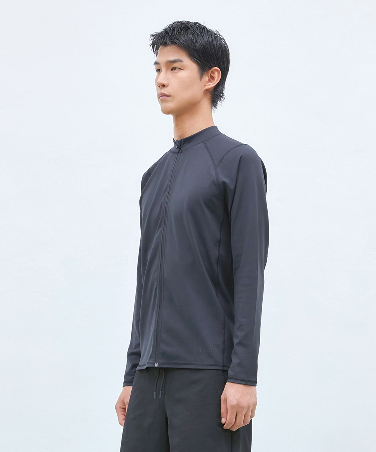 무신사 스탠다드 스포츠(MUSINSA STANDARD SPORTS) 래쉬가드 집업 (2color)