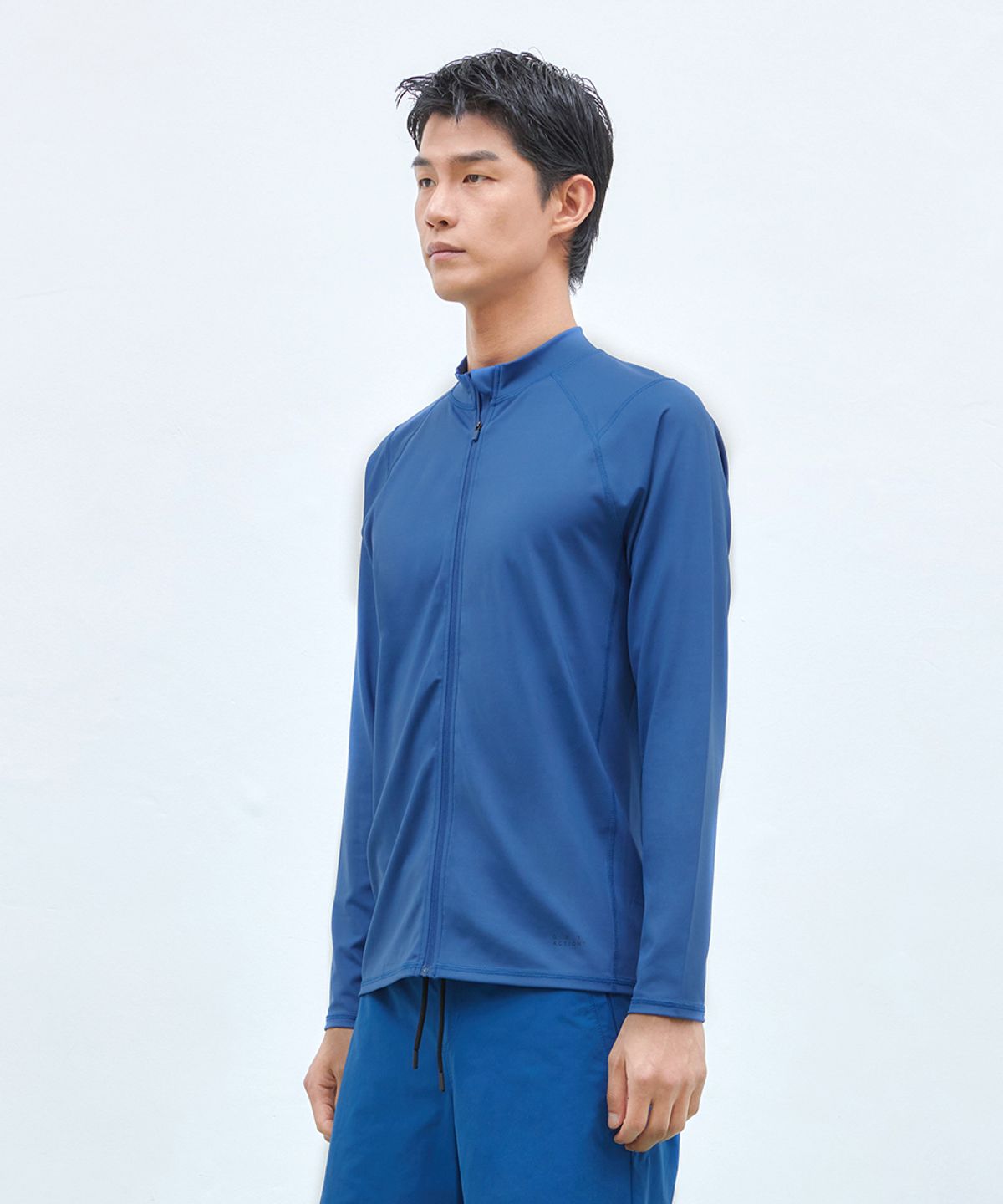 무신사 스탠다드 스포츠(MUSINSA STANDARD SPORTS) 래쉬가드 집업 (2color)