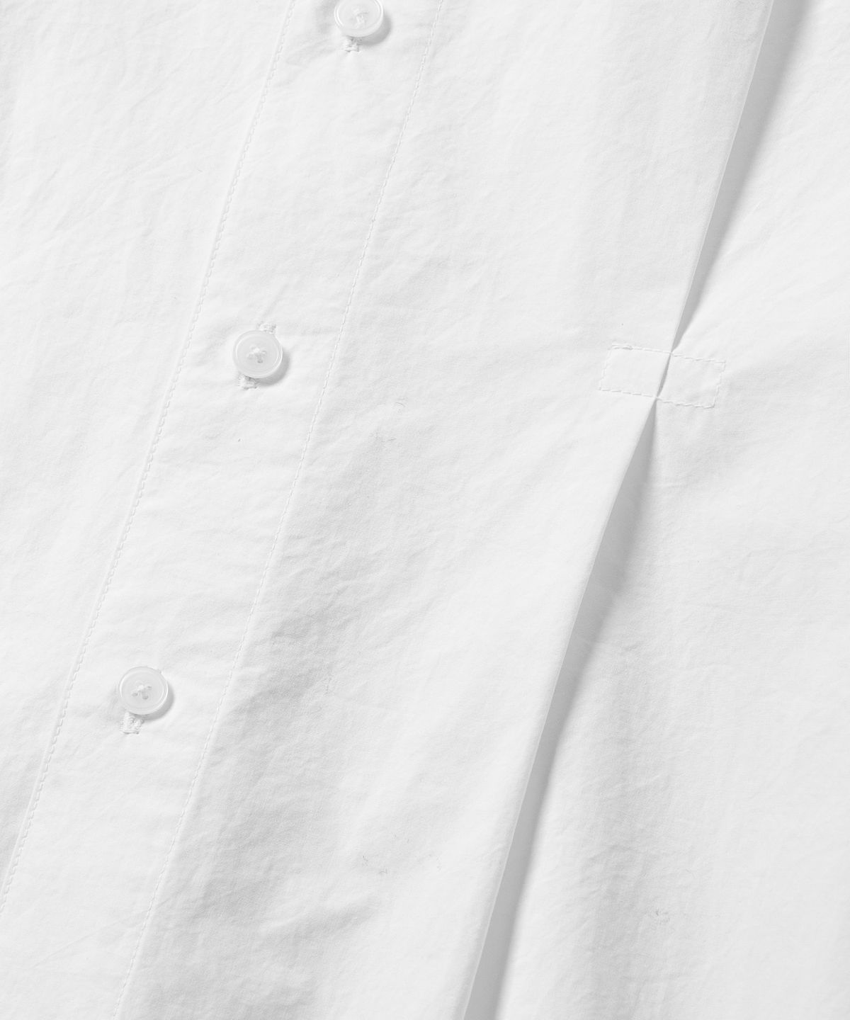 넌블랭크(NONBLANK) 플리츠 포인트 셔츠_WHITE