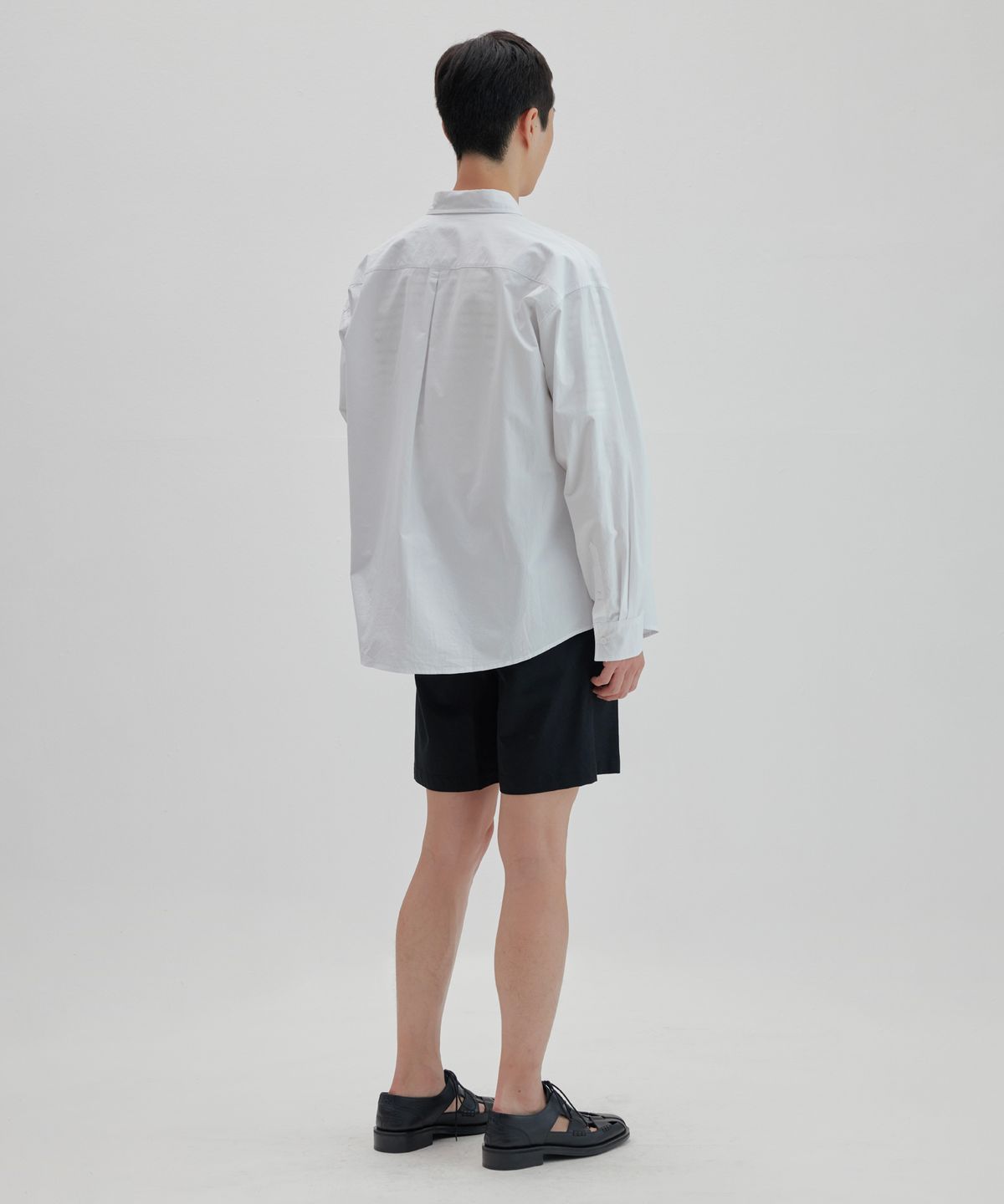 넌블랭크(NONBLANK) 플리츠 포인트 셔츠_WHITE