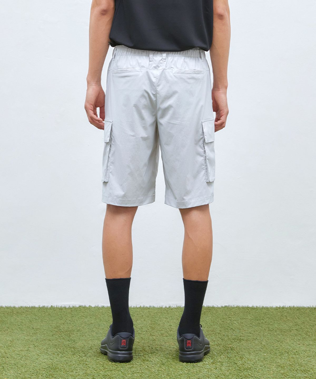 무신사 스탠다드 스포츠(MUSINSA STANDARD SPORTS) 무브라이트 버뮤다 카고 쇼츠 (2color)