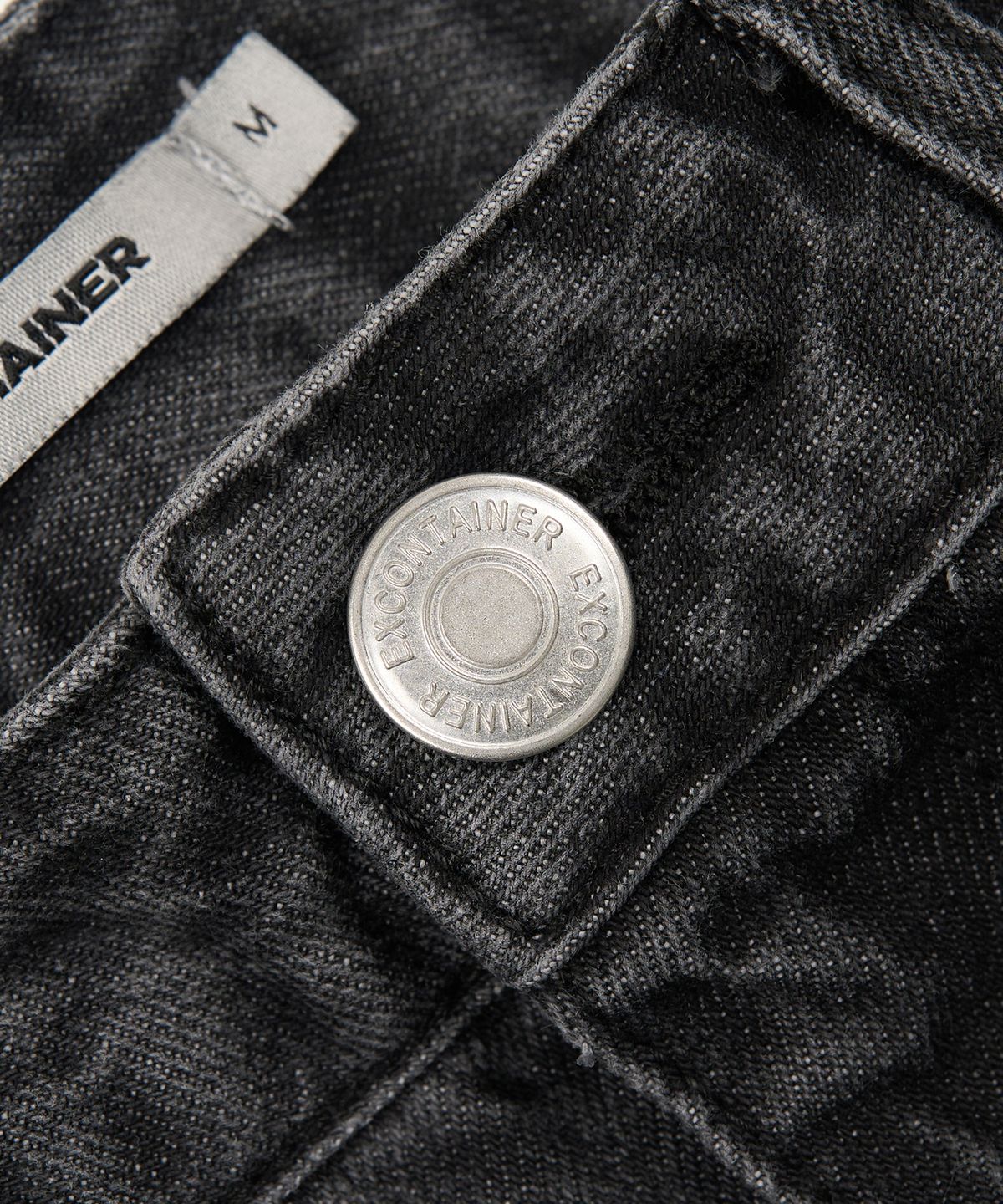 엑스컨테이너(EXCONTAINER) 컴포터블 데님 팬츠 (DARK GREY)