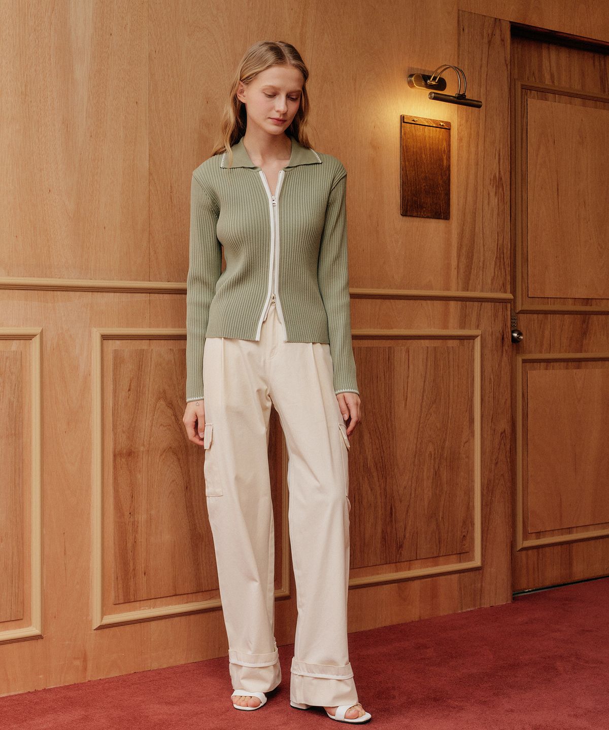 엽페(YUPPE) ROLL UP PANTS_BEIGE